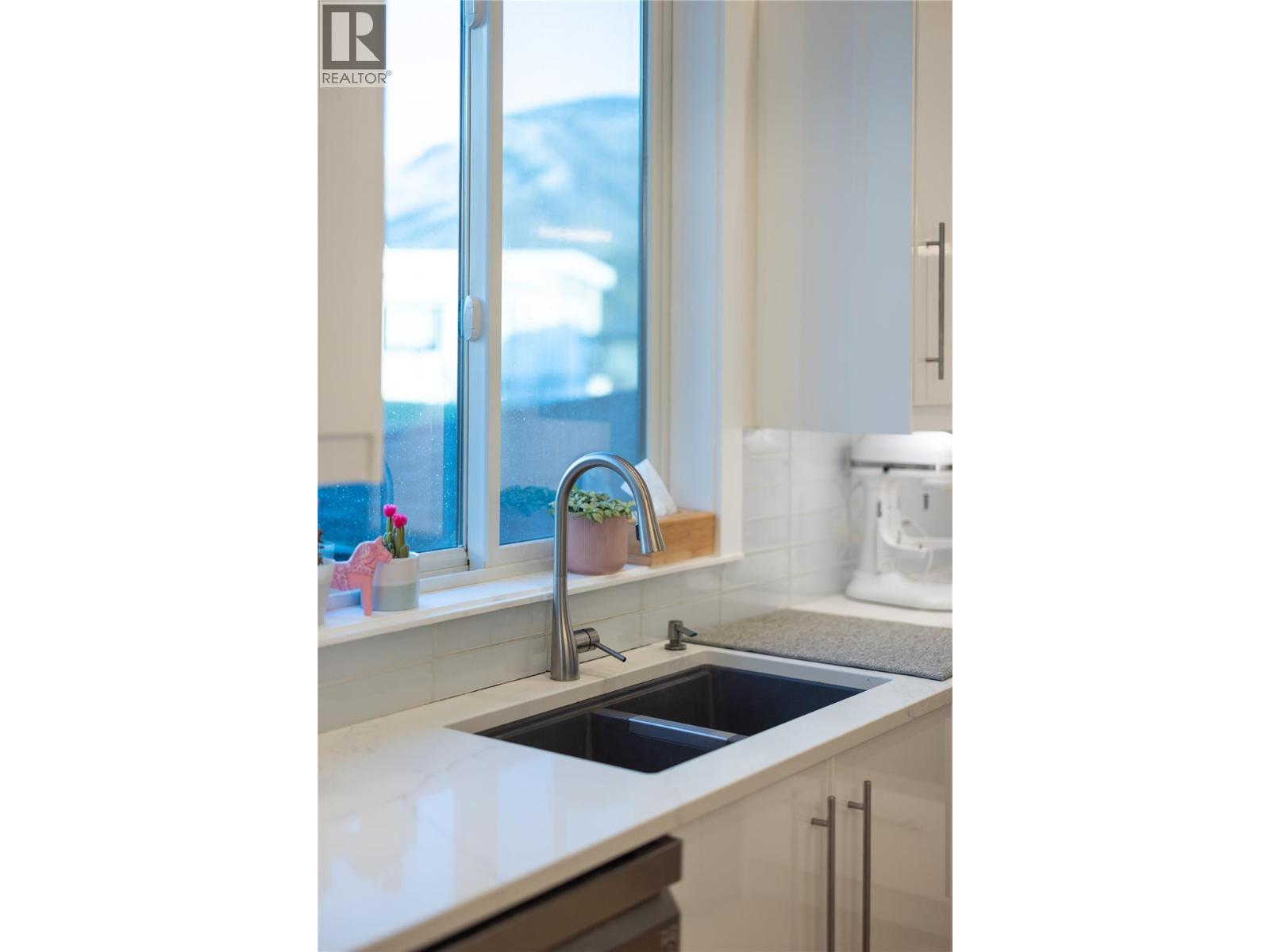  1270 Mine Hill Drive, Kelowna