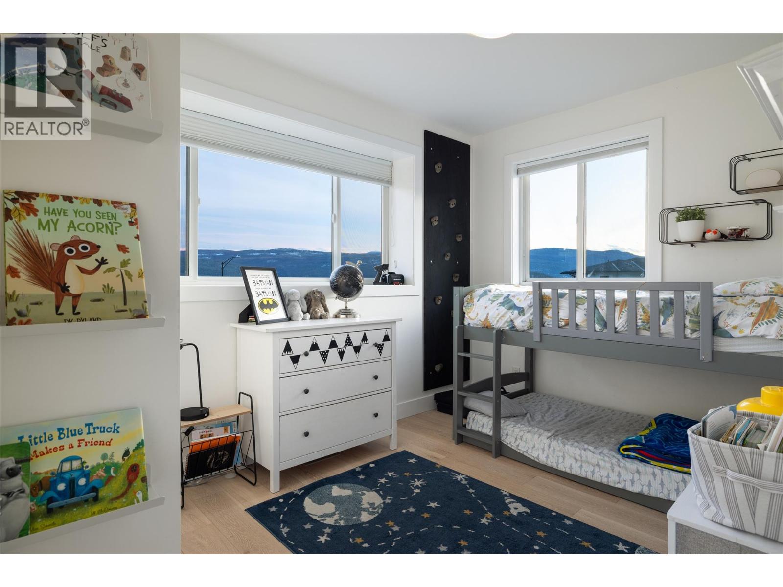  1270 Mine Hill Drive, Kelowna