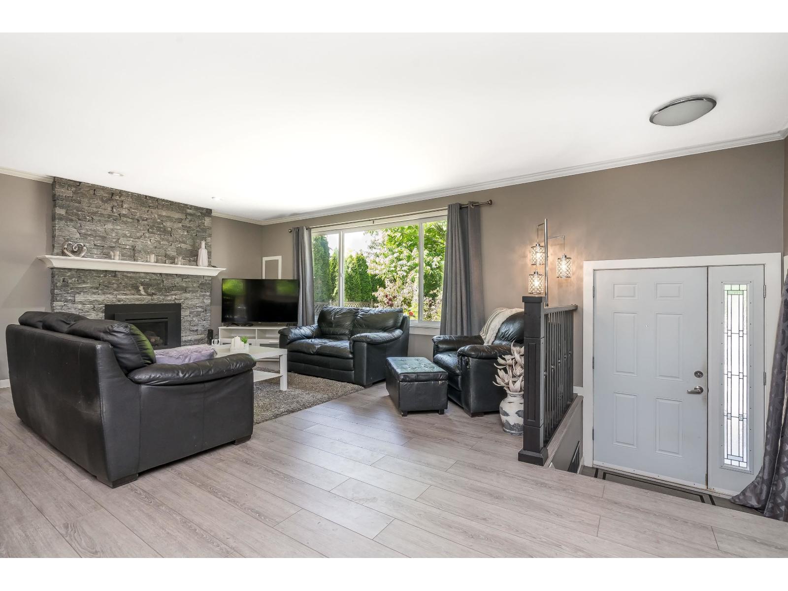 19934 45A AVENUE, Langley