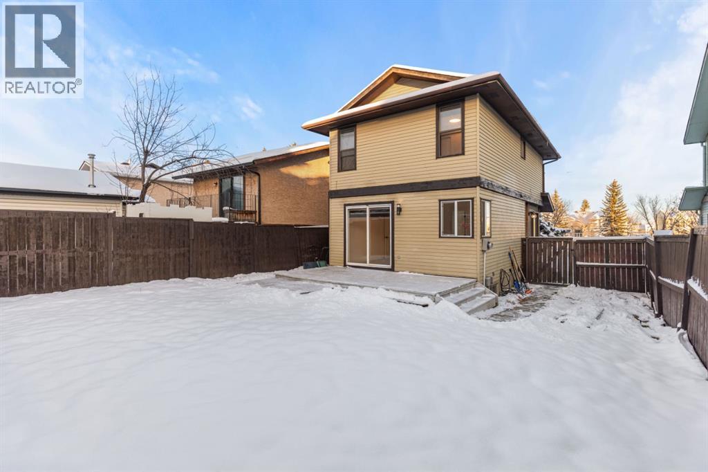 Single Family House for Sale in  Macewan Glen Close NW MacEwan Glen Calgary 