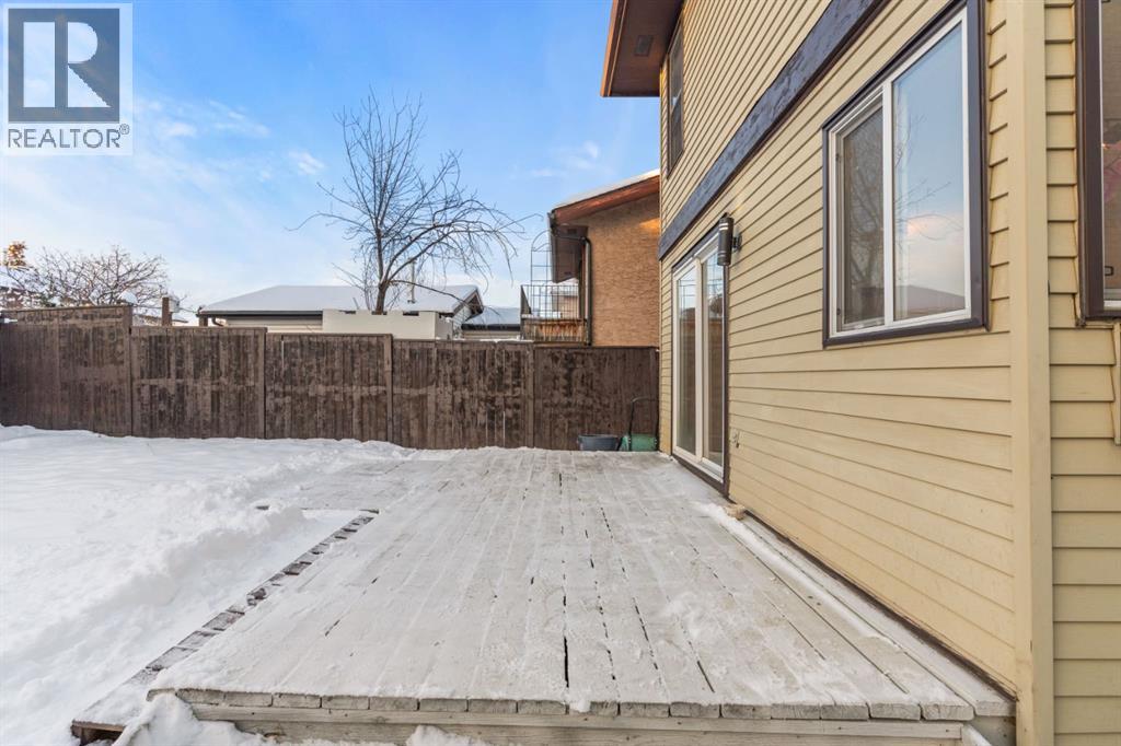 Single Family House for Sale in  Macewan Glen Close NW MacEwan Glen Calgary 