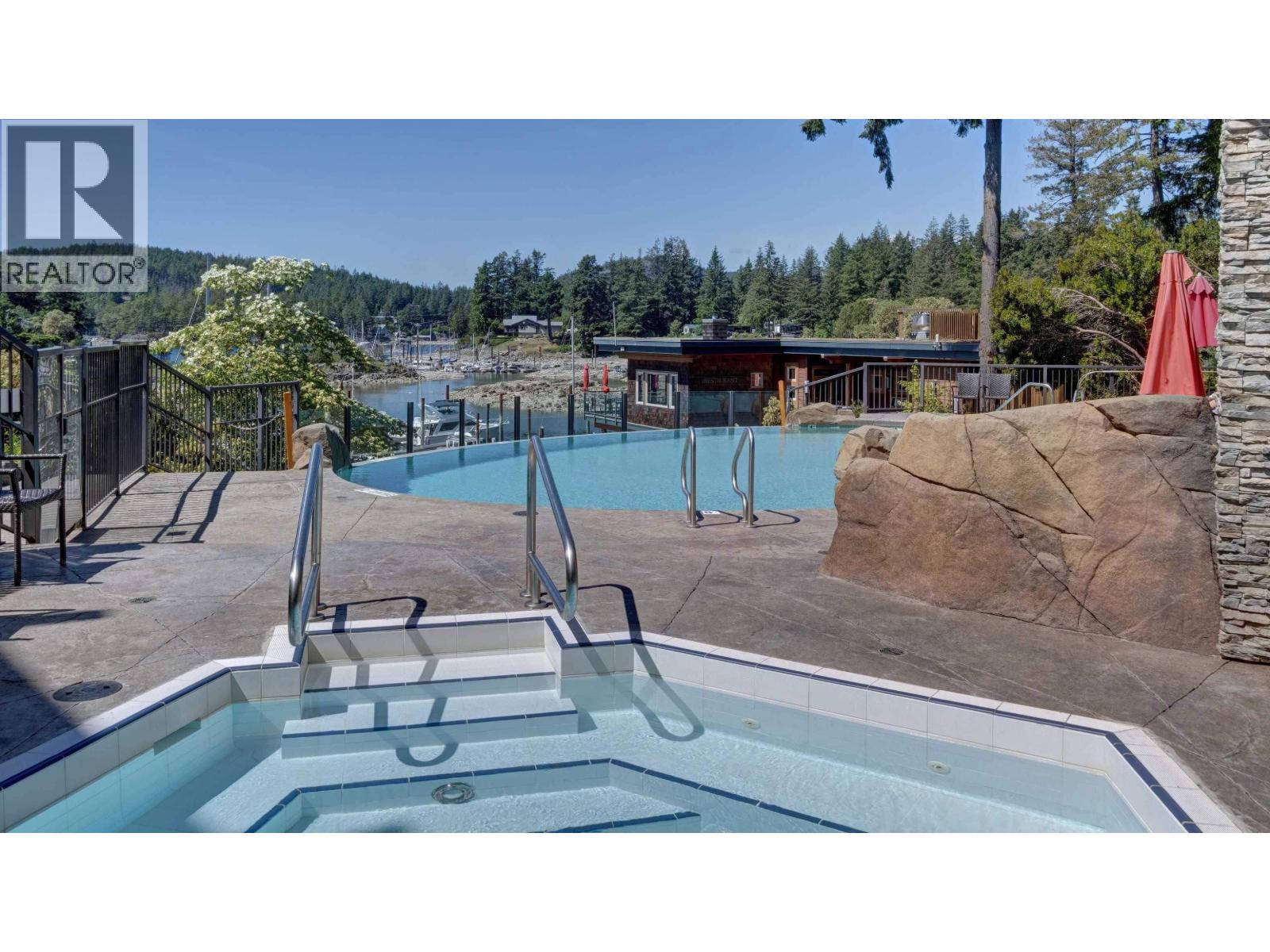 1D 12849 LAGOON ROAD, Madeira Park