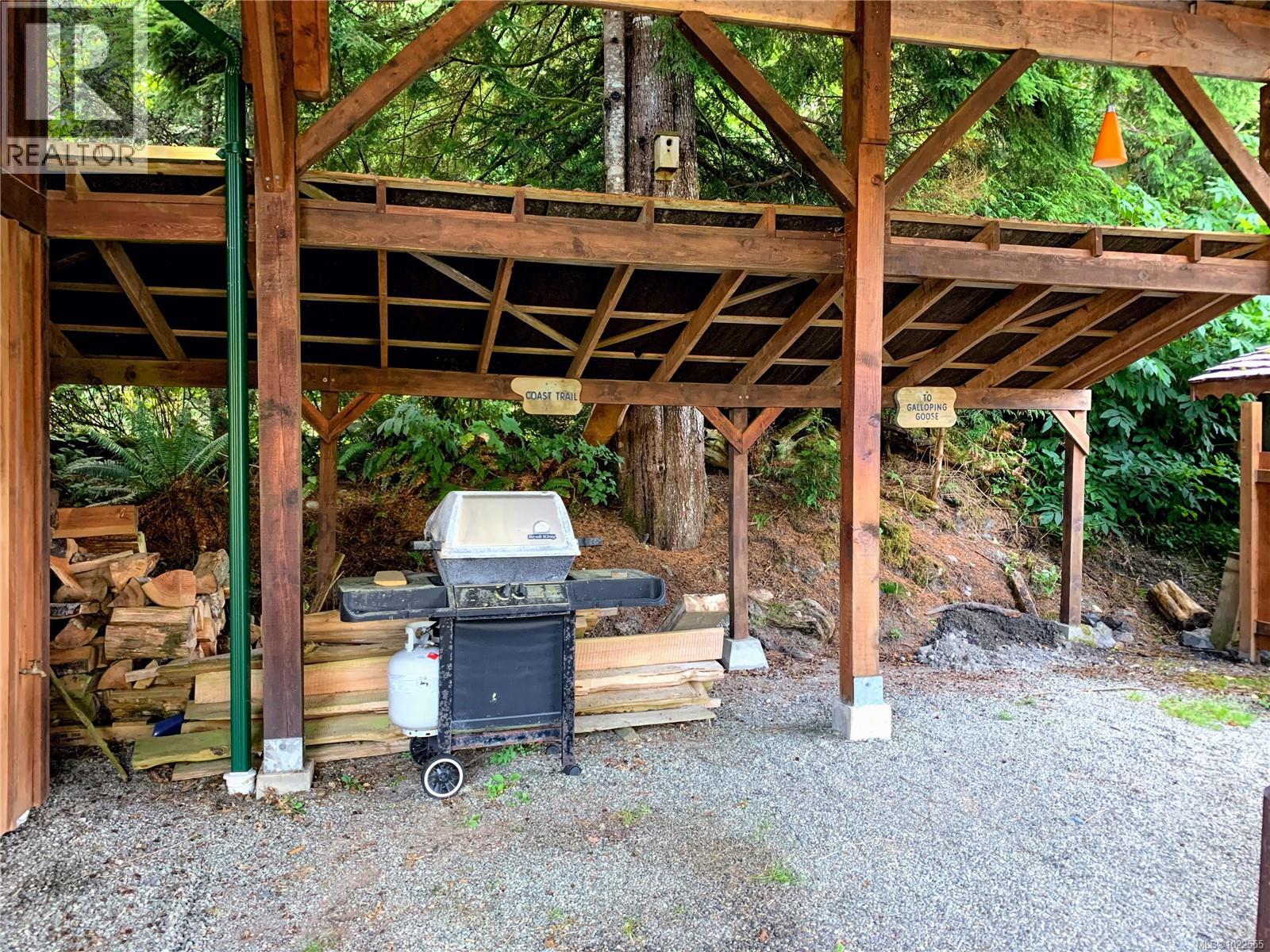 29 6240 Cerantes Rd, Port Renfrew