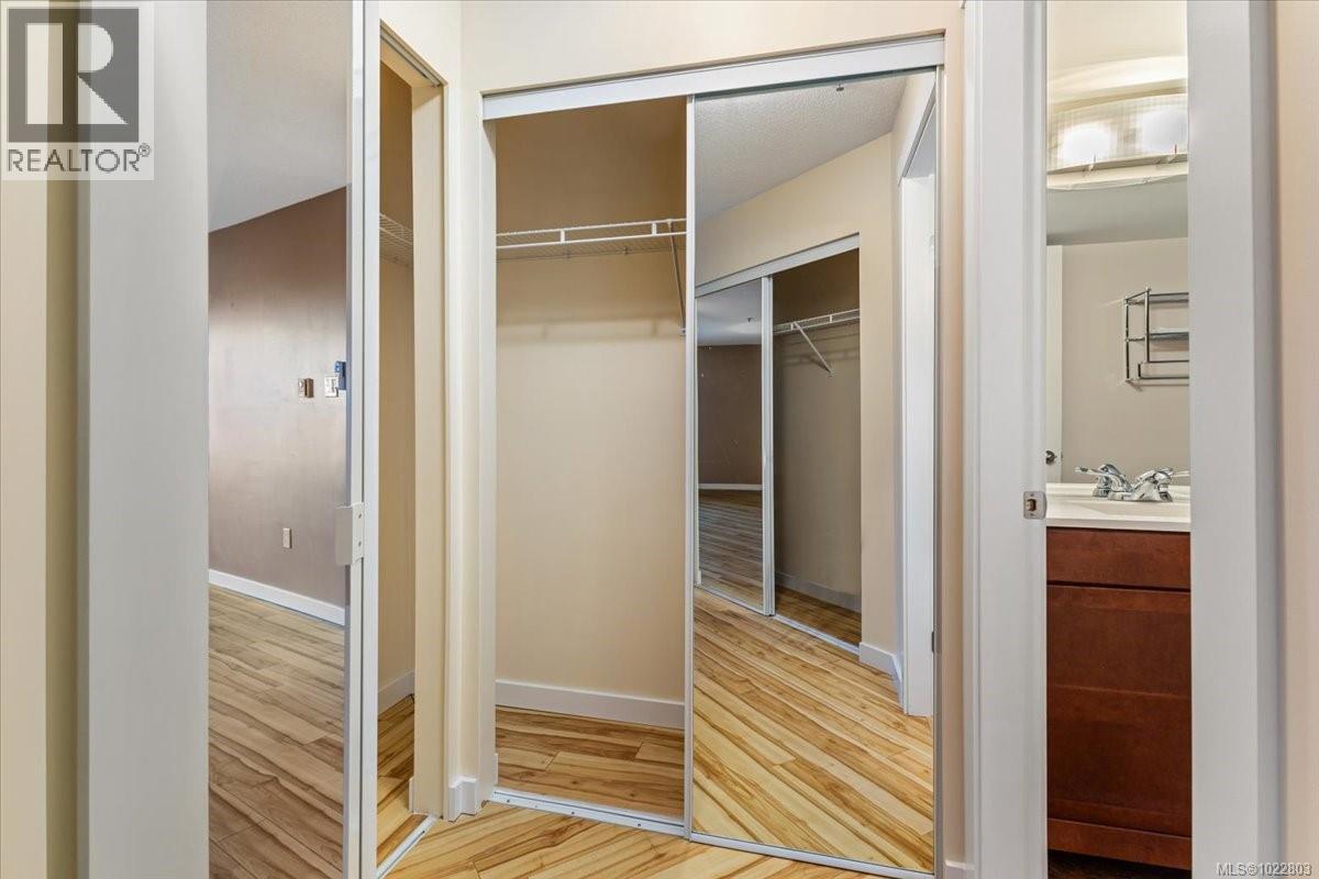 211 770 Poplar St, Nanaimo