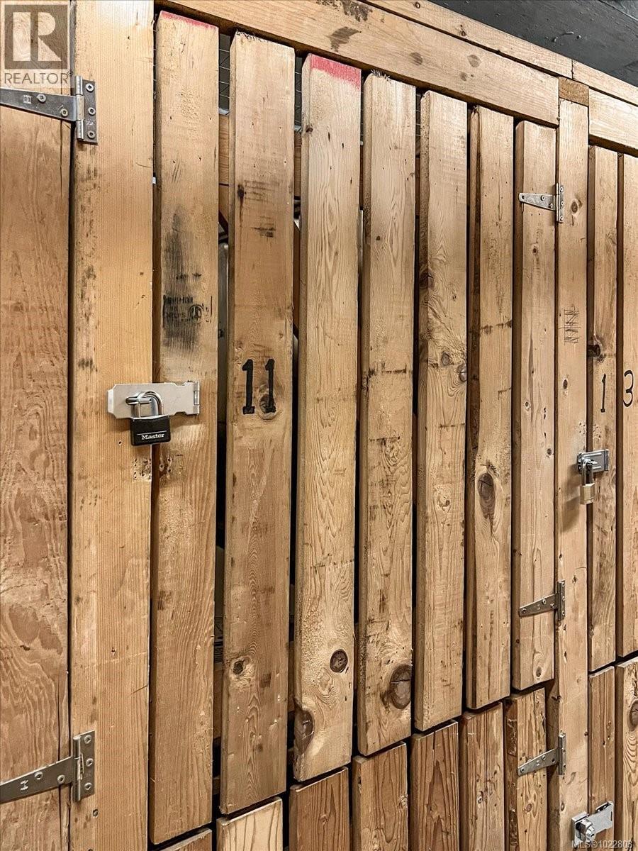 211 770 Poplar St, Nanaimo