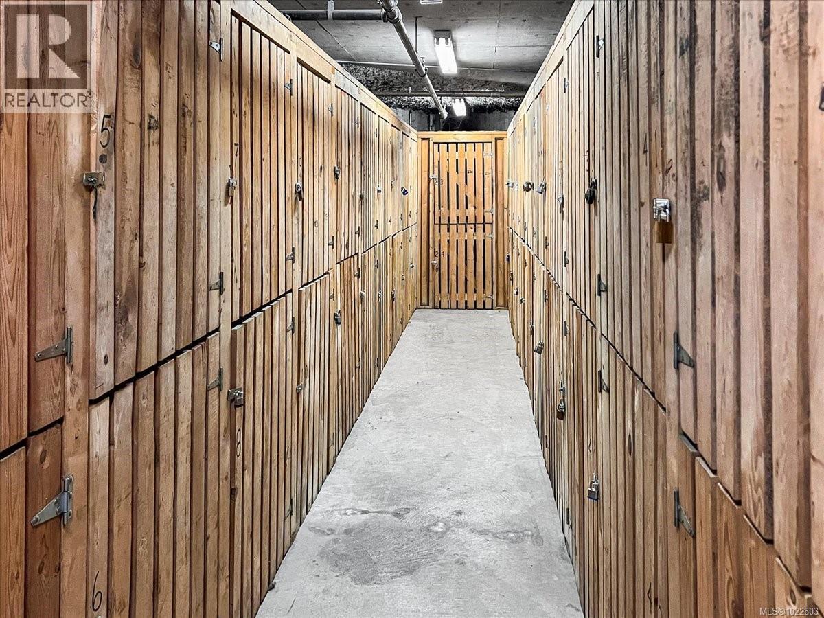 211 770 Poplar St, Nanaimo