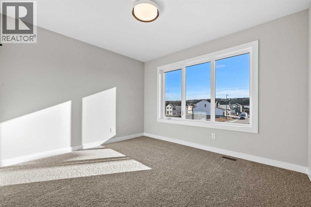 85 Quartz Crescent, Cochrane