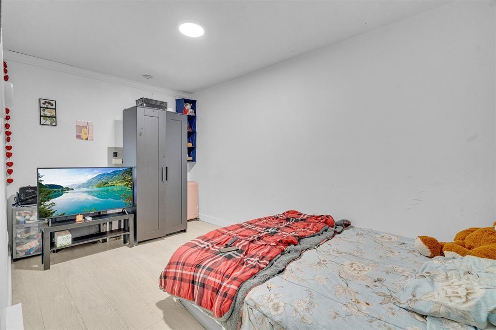 9161 HAZEL STREET, Chilliwack Proper East, Chilliwack