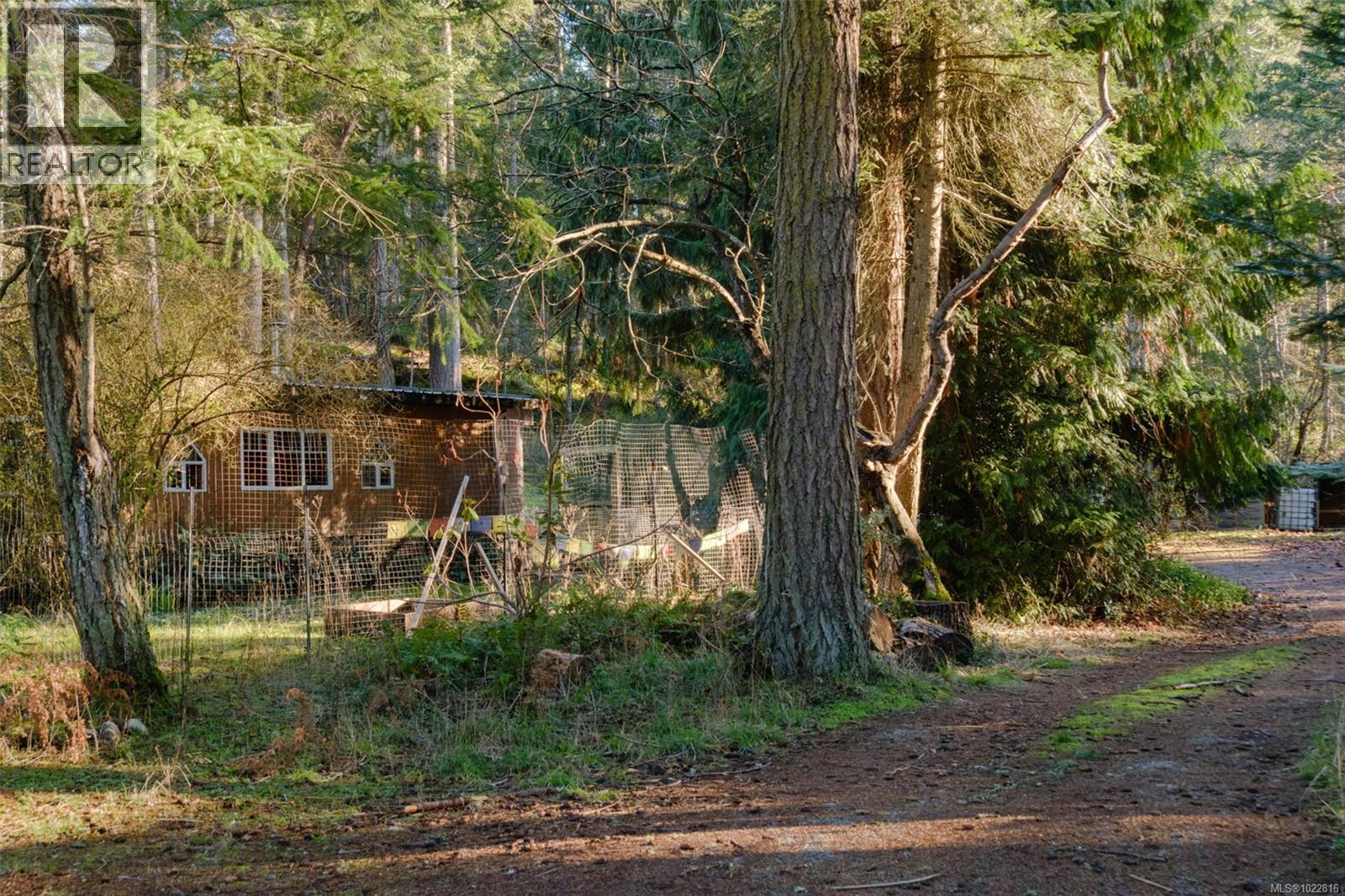 1900 Martin Rd - 25