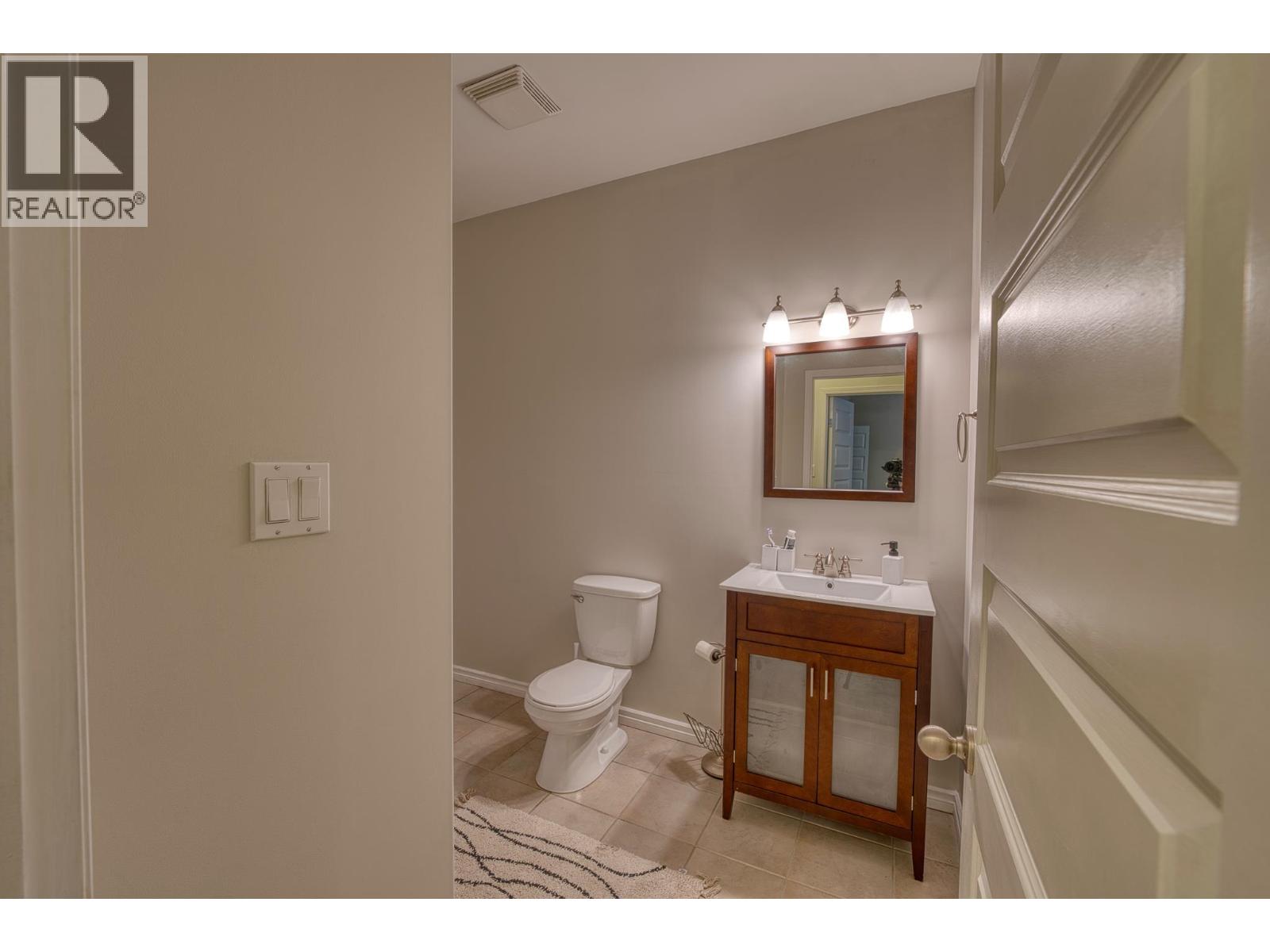 8707 113A AVENUE, Fort St. John