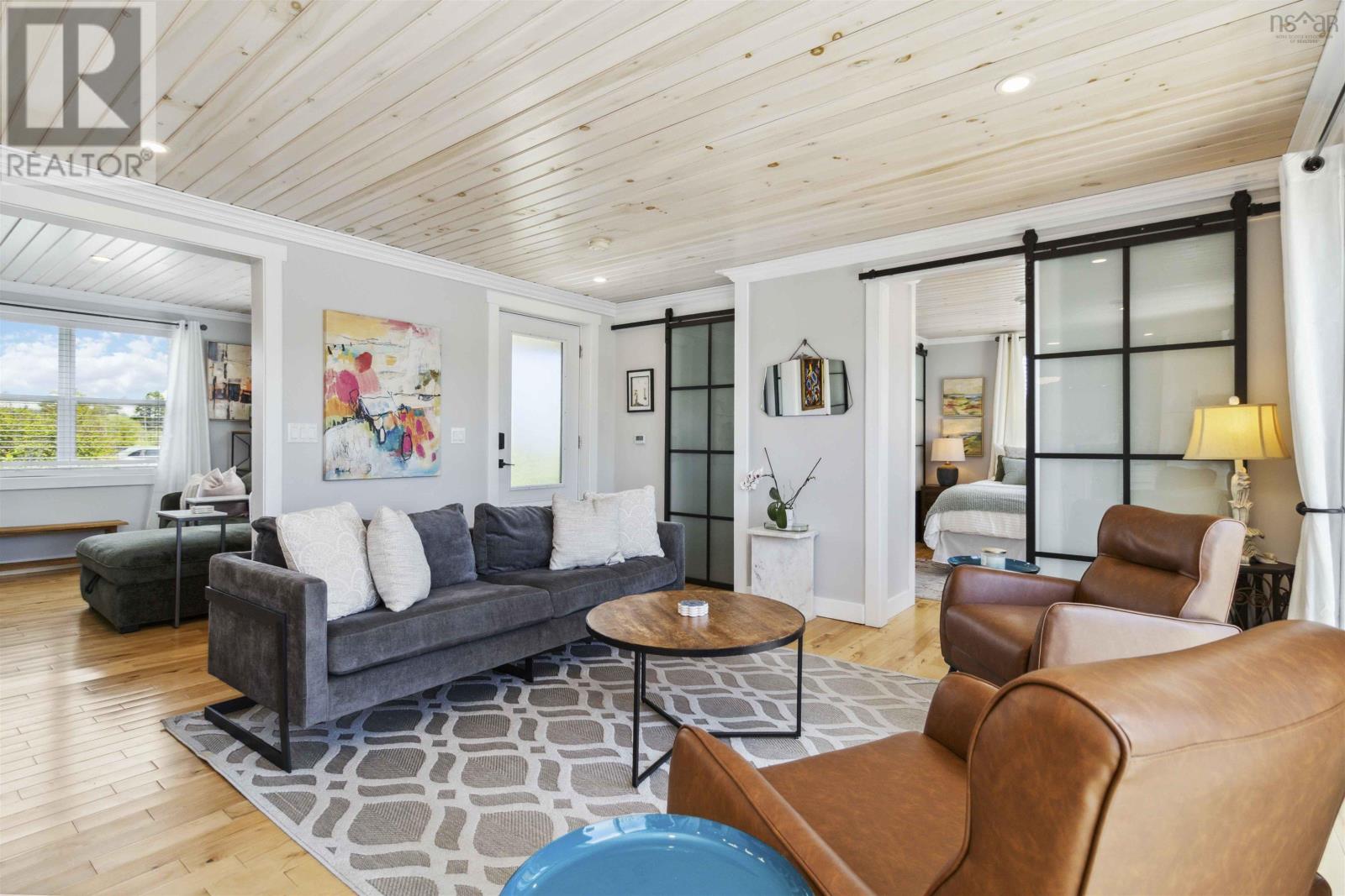 Property 7 of 45 of 6 693 Masons Beach Road