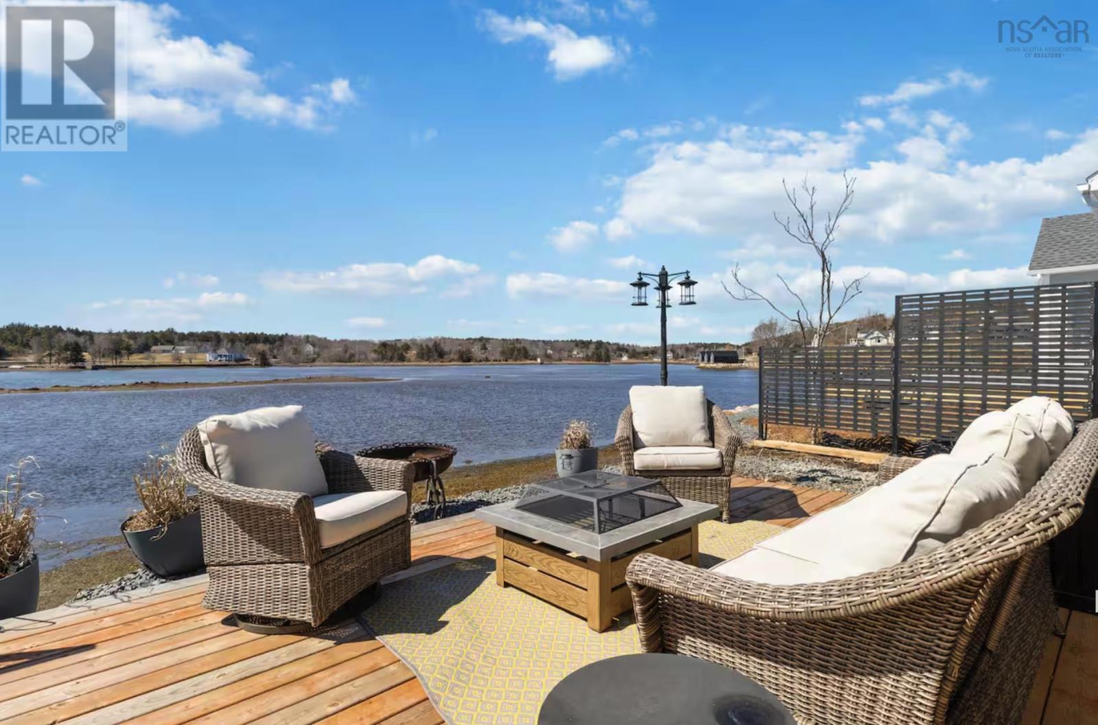 Property 17 of 22 of 7 693 Masons Beach Road