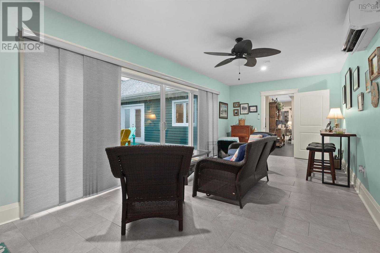 Property 19 of 42 of 45 Pleasant Street