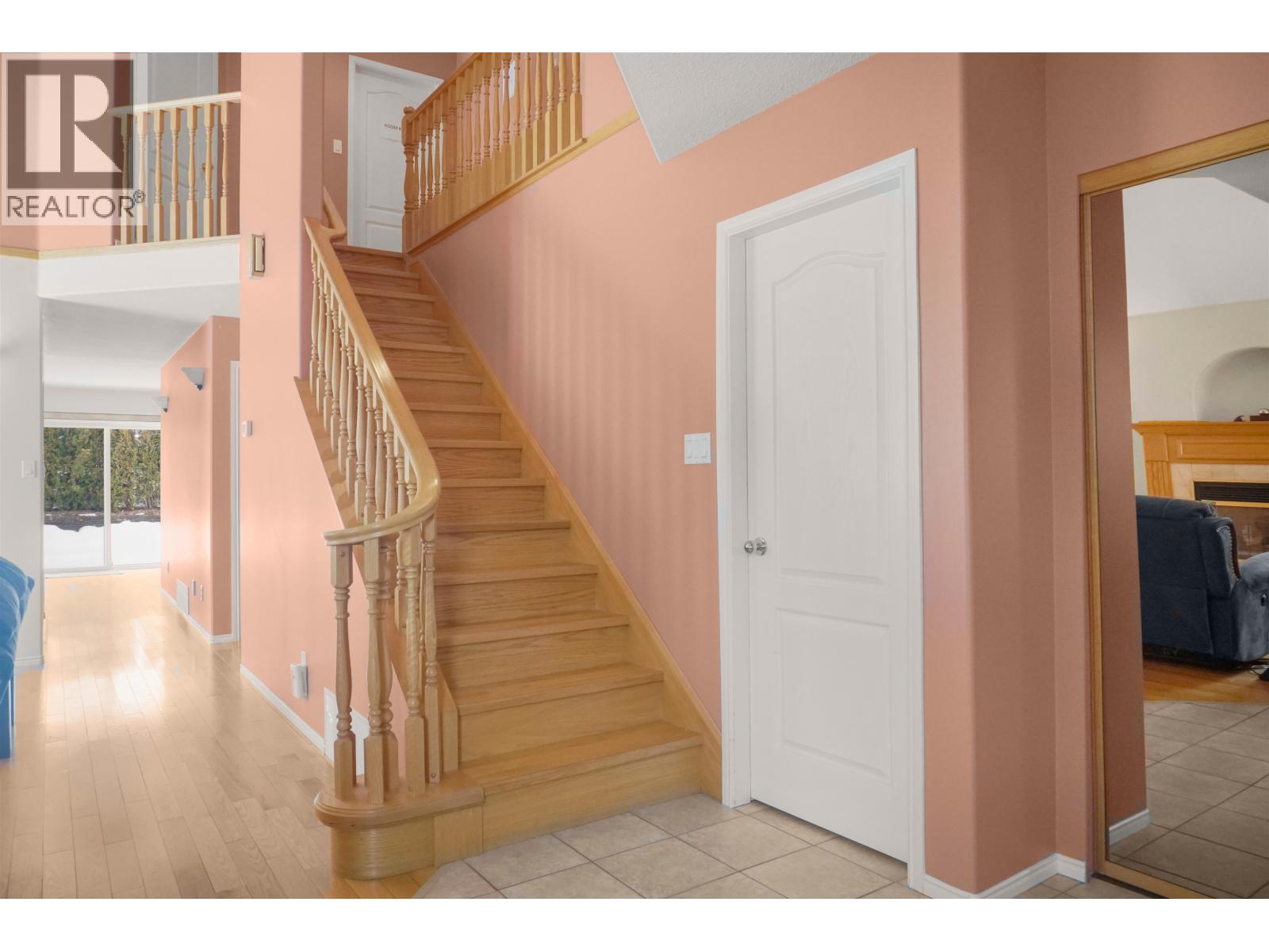 9 32 CREED STREET, Kitimat