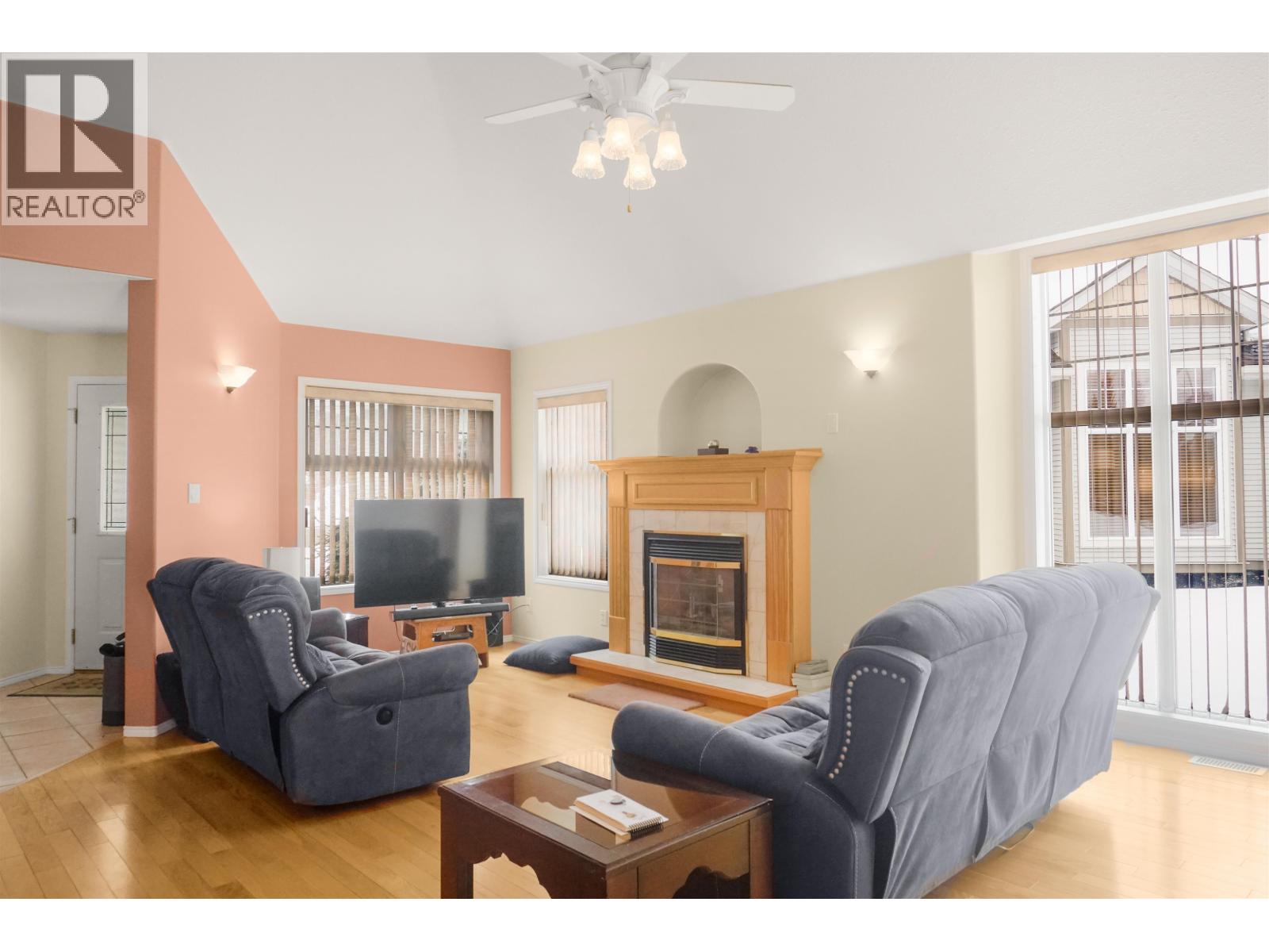 9 32 CREED STREET, Kitimat