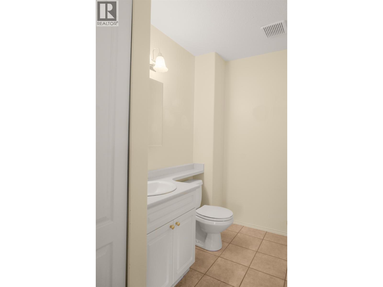 9 32 CREED STREET, Kitimat