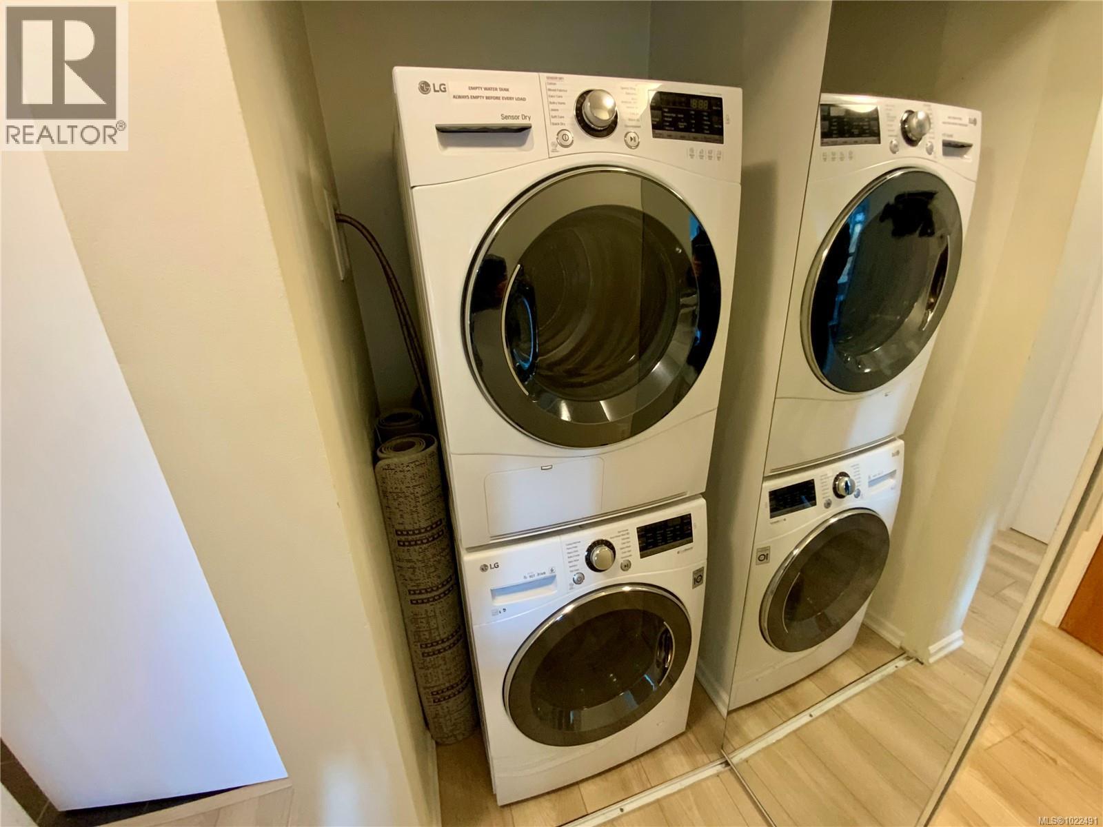 312 835 View St, Victoria