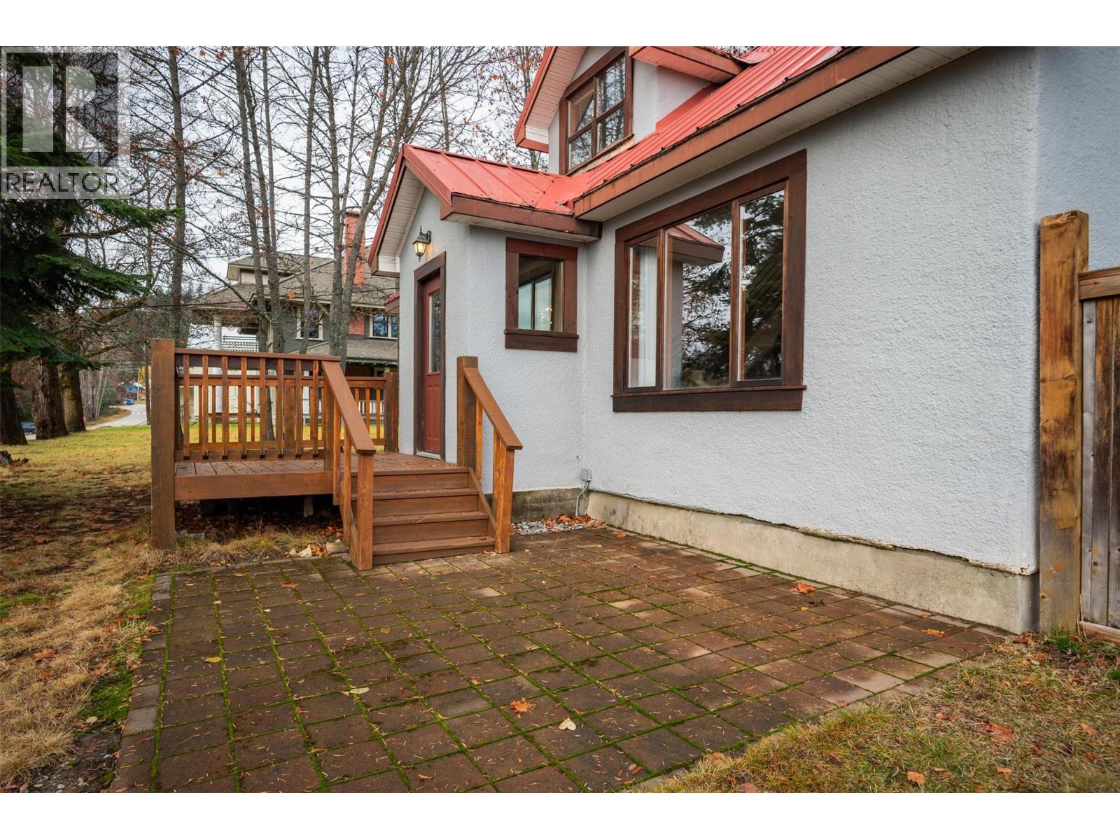 1938 Second Avenue, Rossland