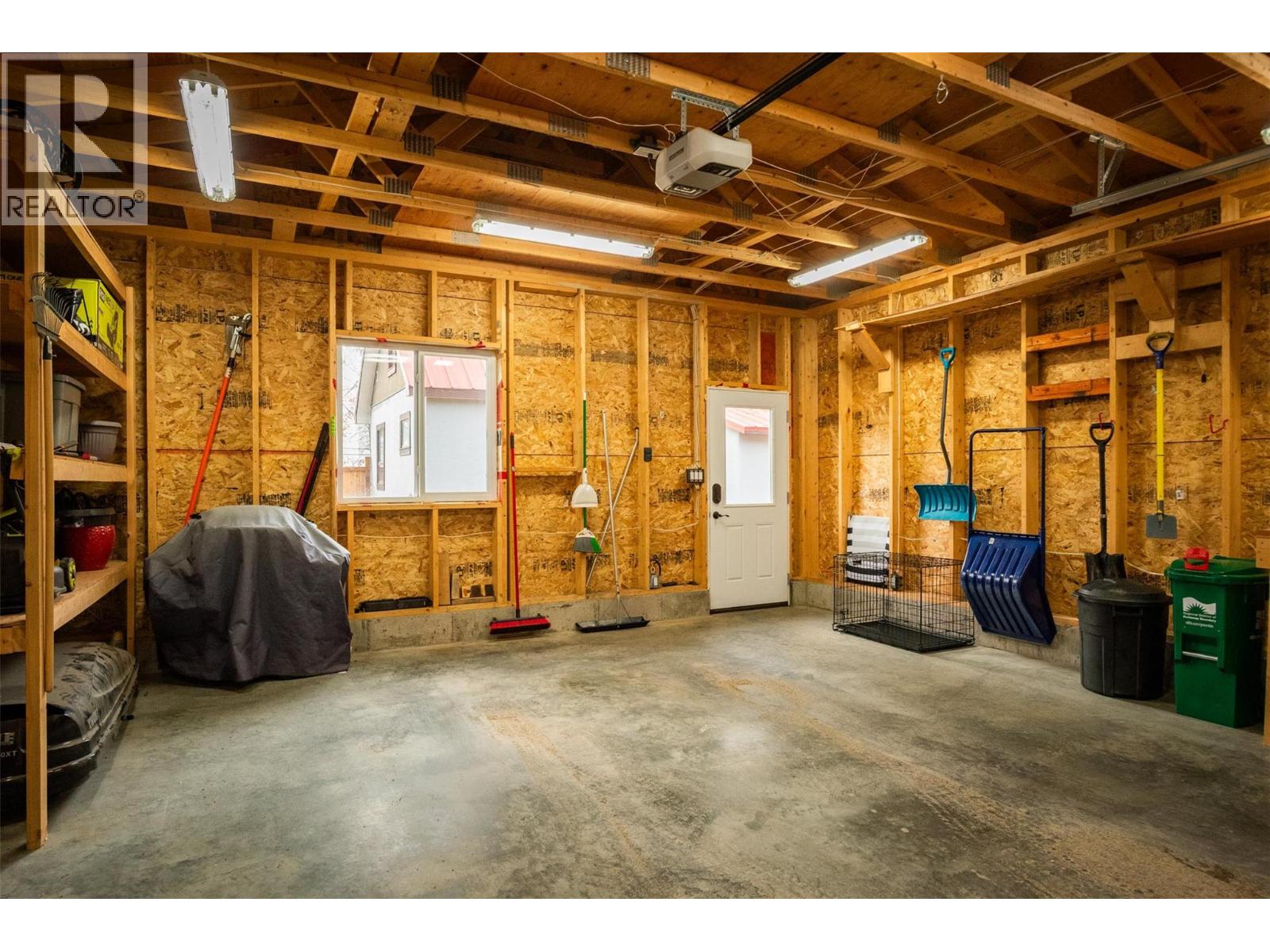 1938 Second Avenue, Rossland