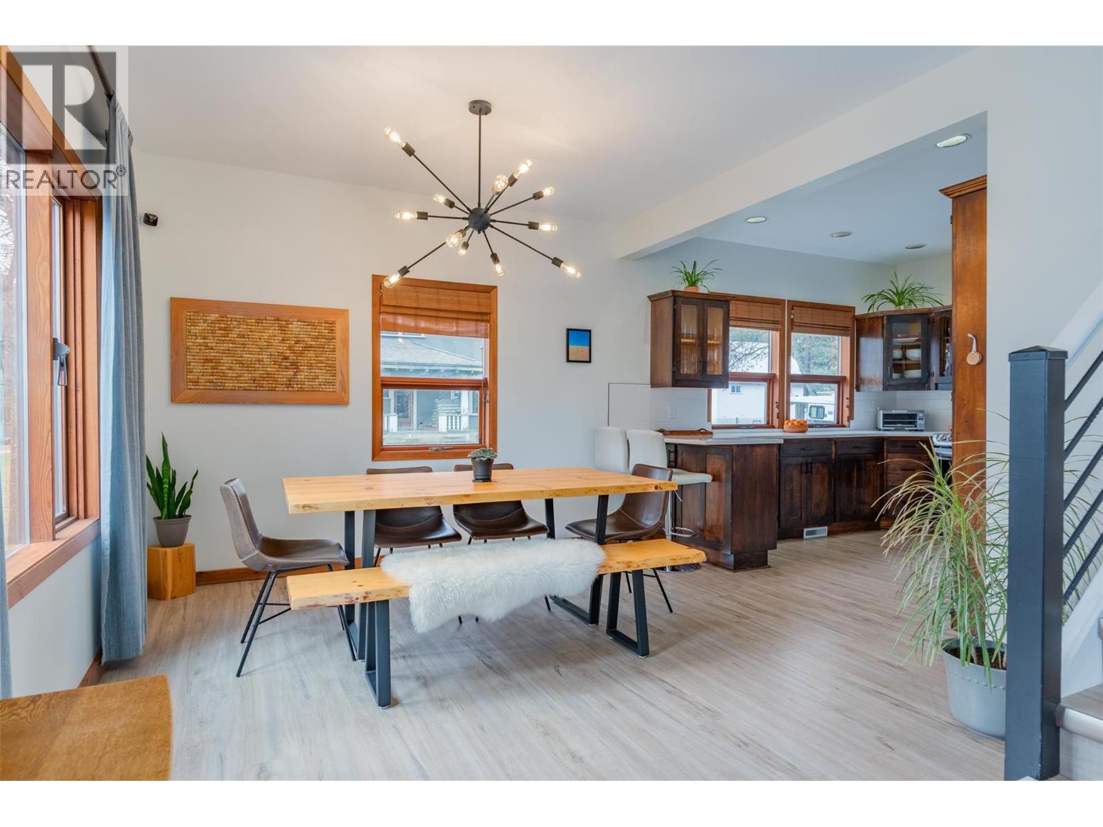 1938 Second Avenue, Rossland