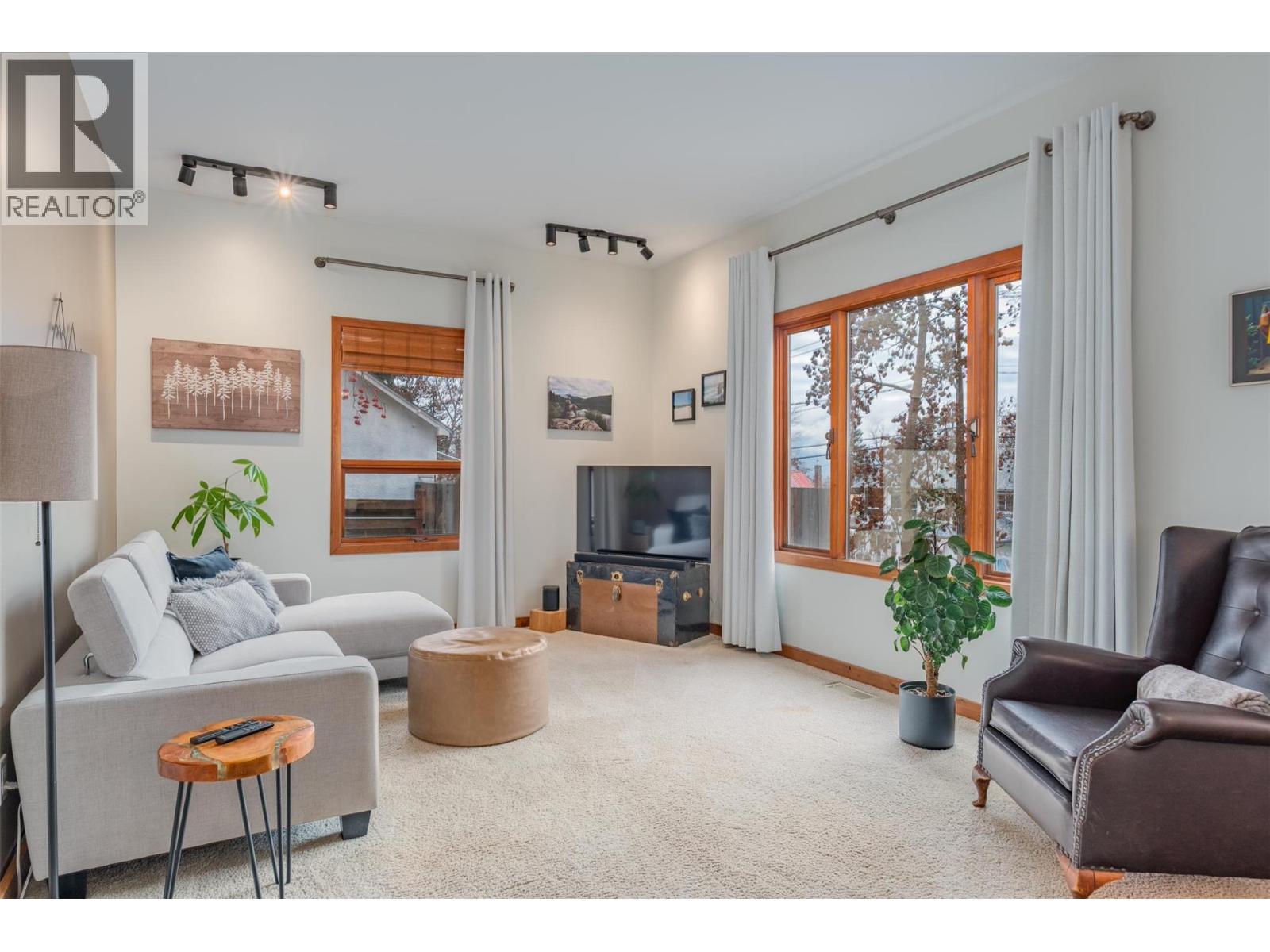 1938 Second Avenue, Rossland