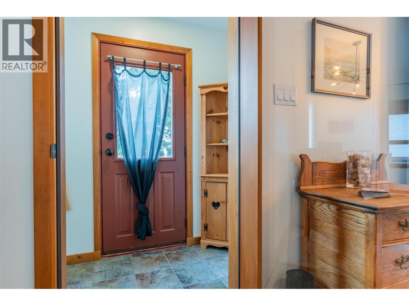 1938 Second Avenue, Rossland