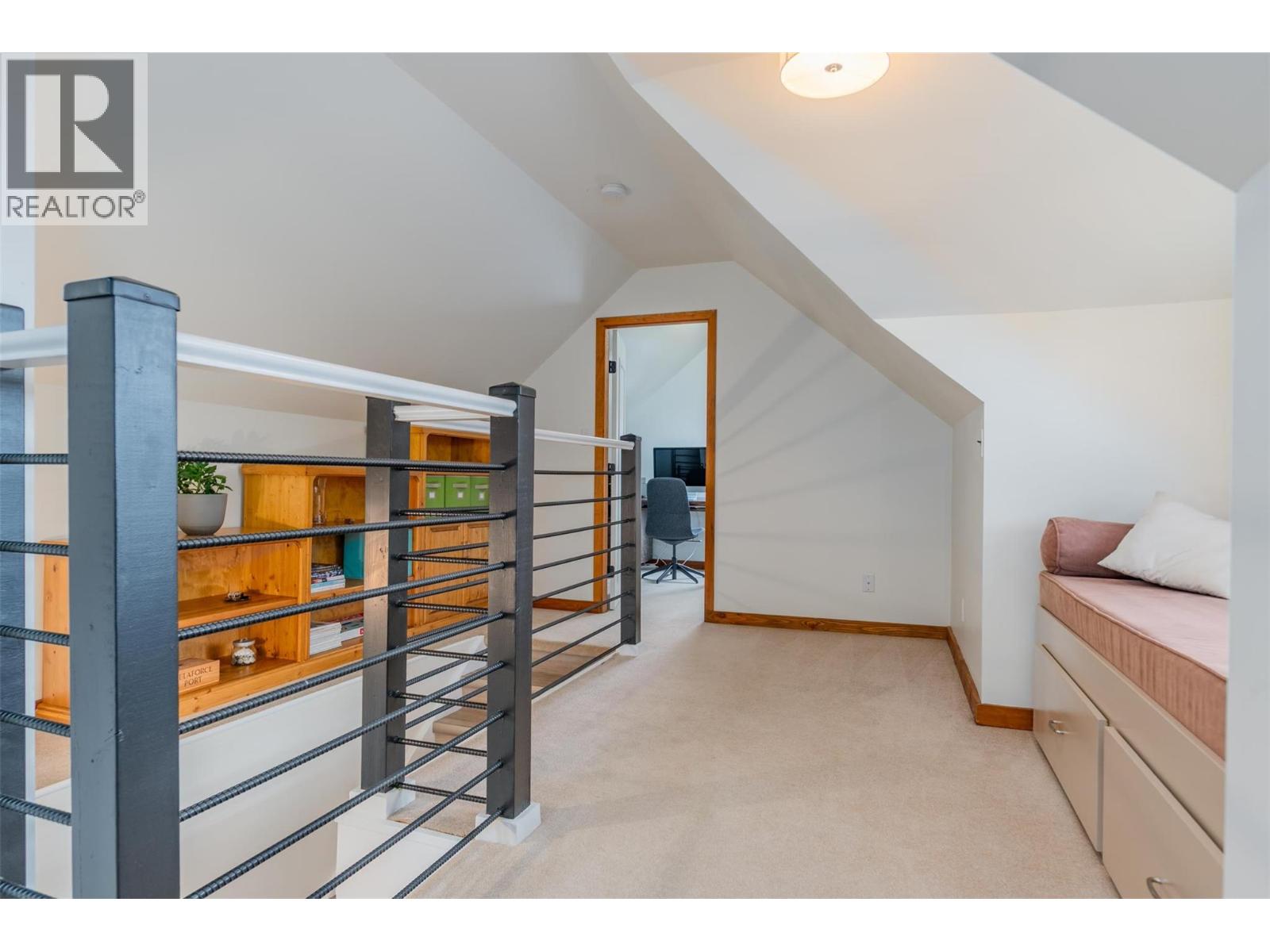 1938 Second Avenue, Rossland