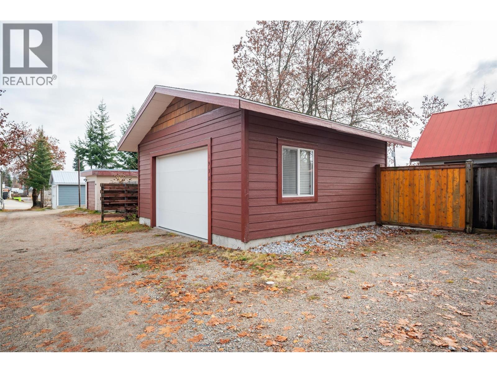 1938 Second Avenue, Rossland