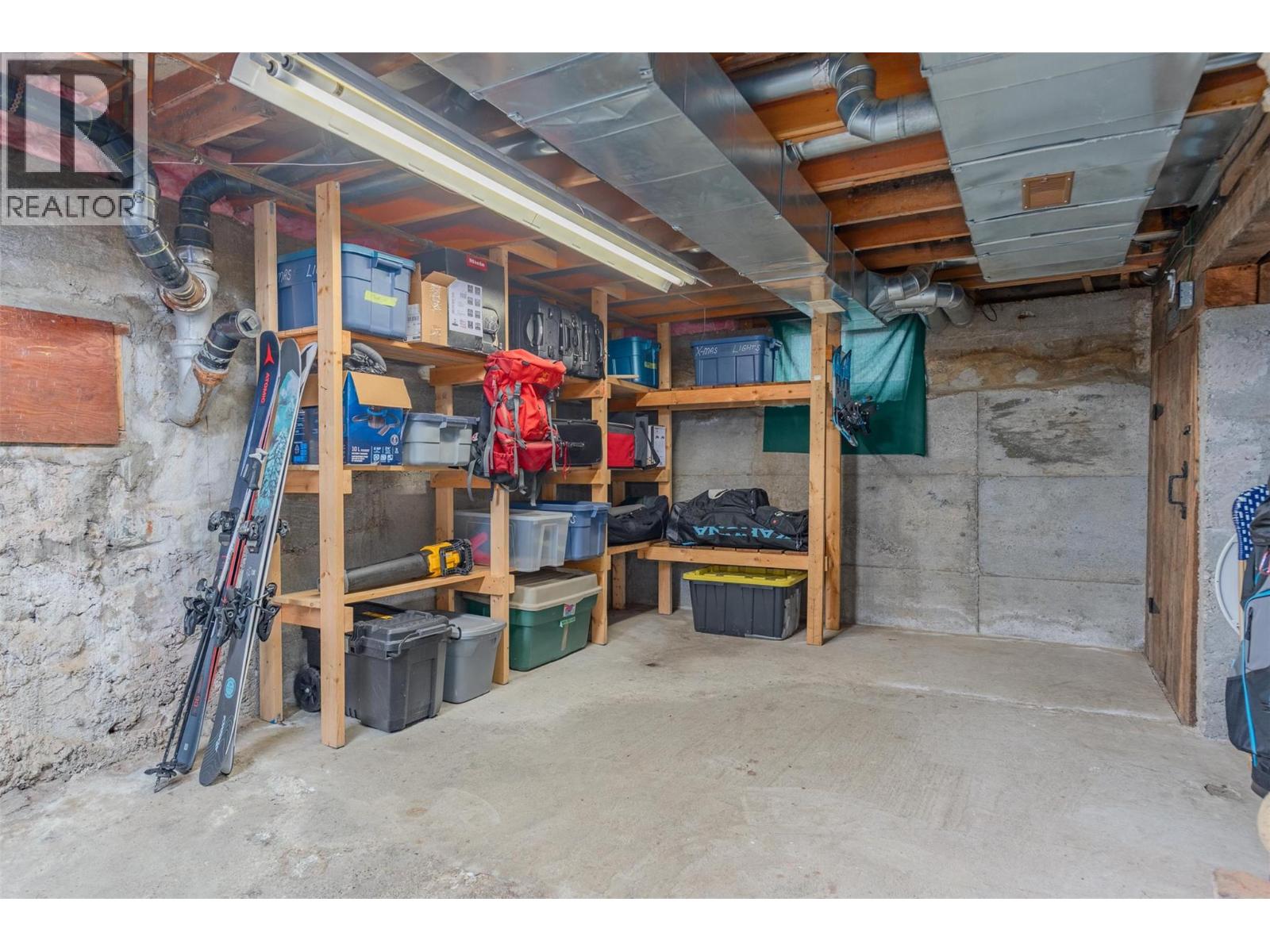 1938 Second Avenue, Rossland