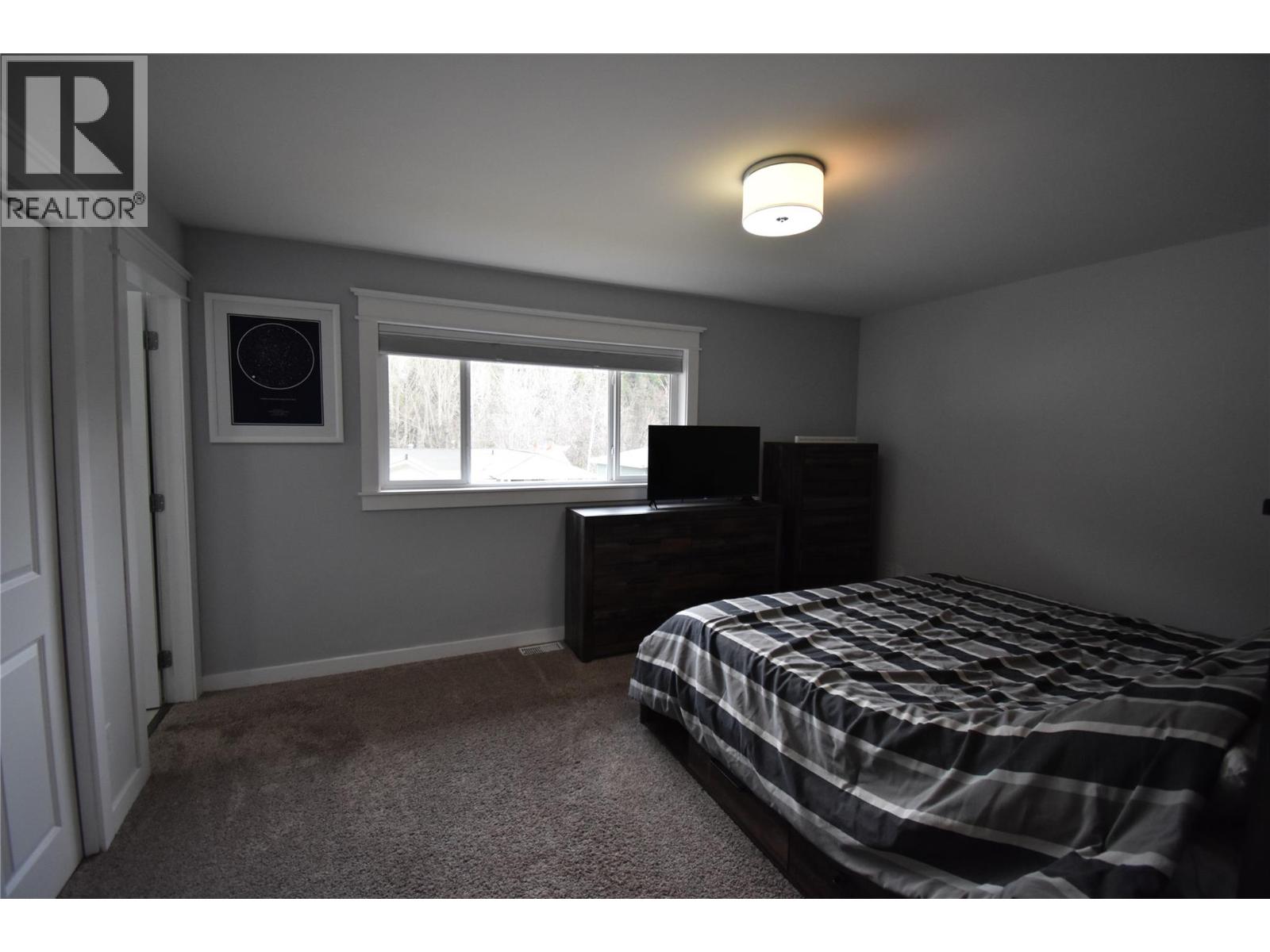 2201 McBride Street, Trail