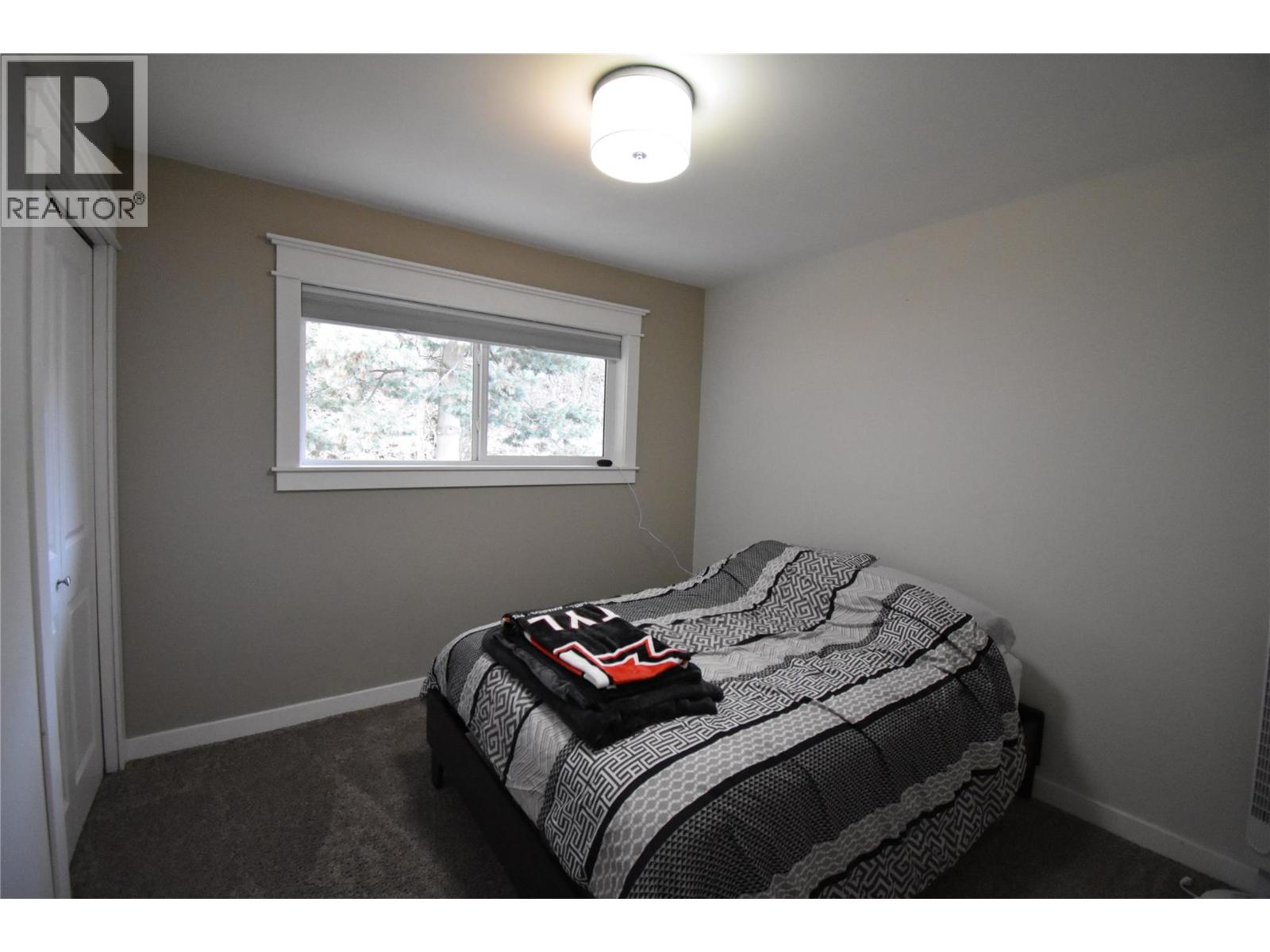 2201 McBride Street, Trail