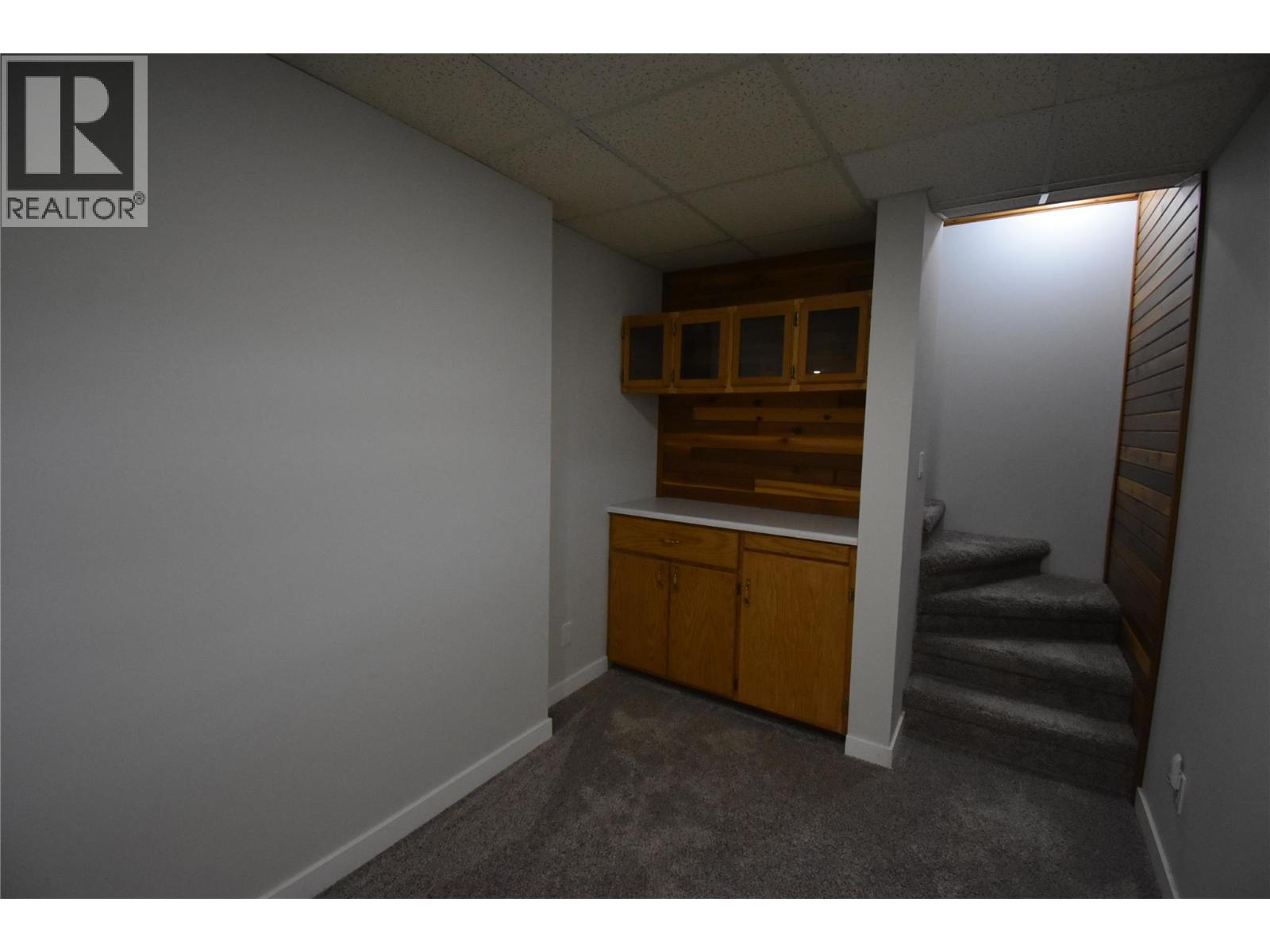 2201 McBride Street, Trail