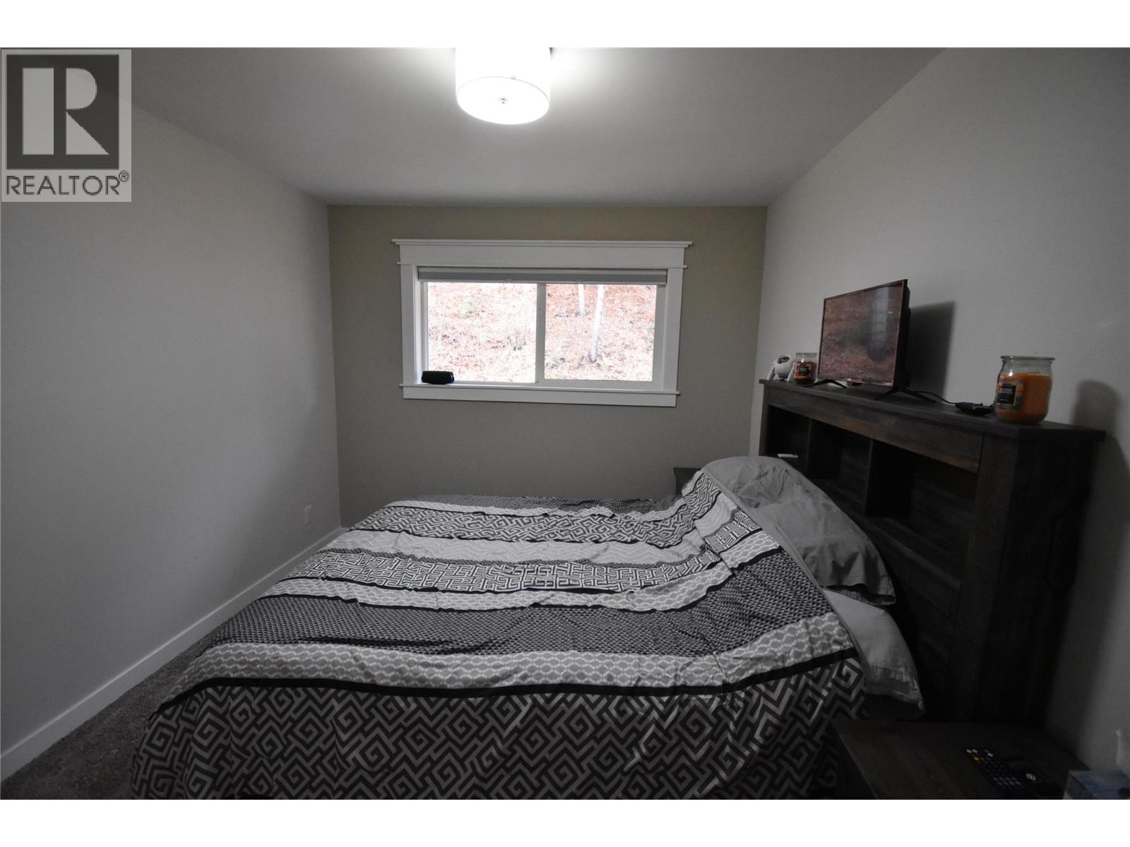 2201 McBride Street, Trail