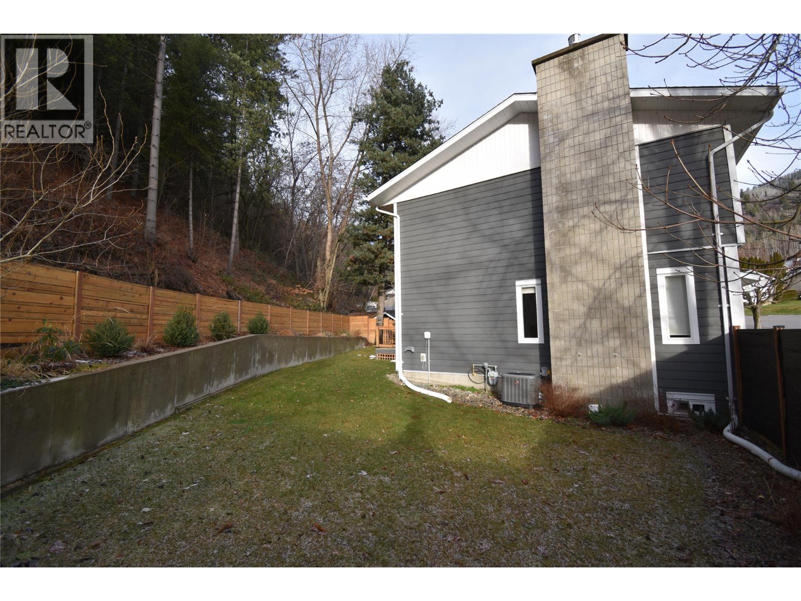 2201 McBride Street - 32