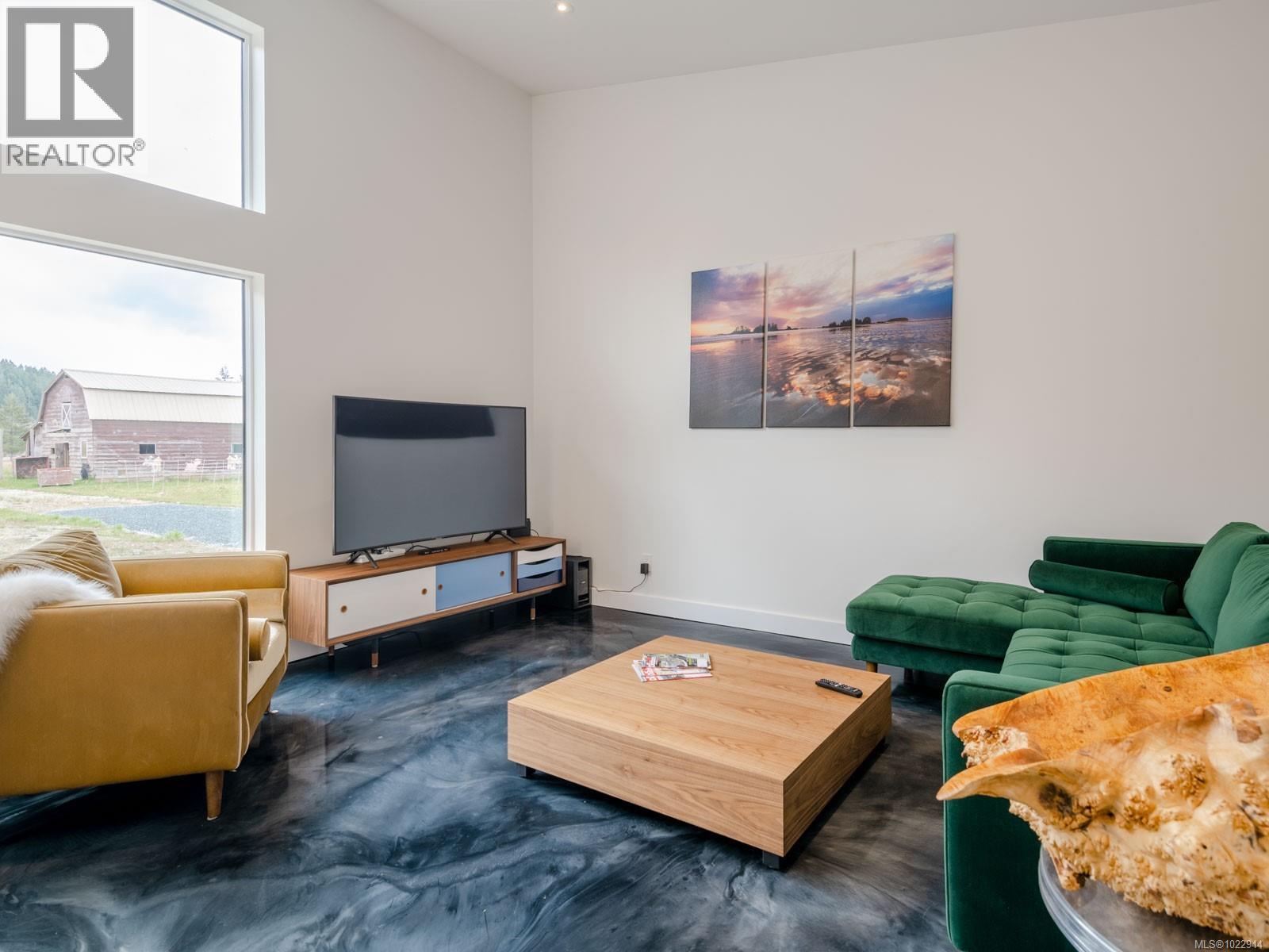 6415 Walker Rd, Port Alberni