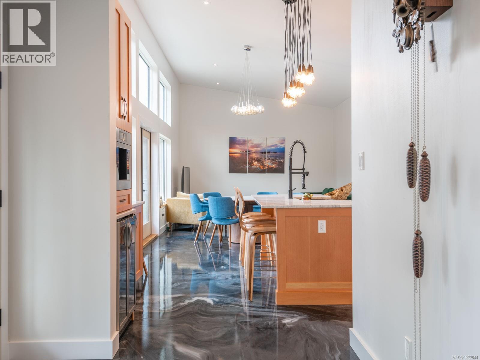 6415 Walker Rd, Port Alberni