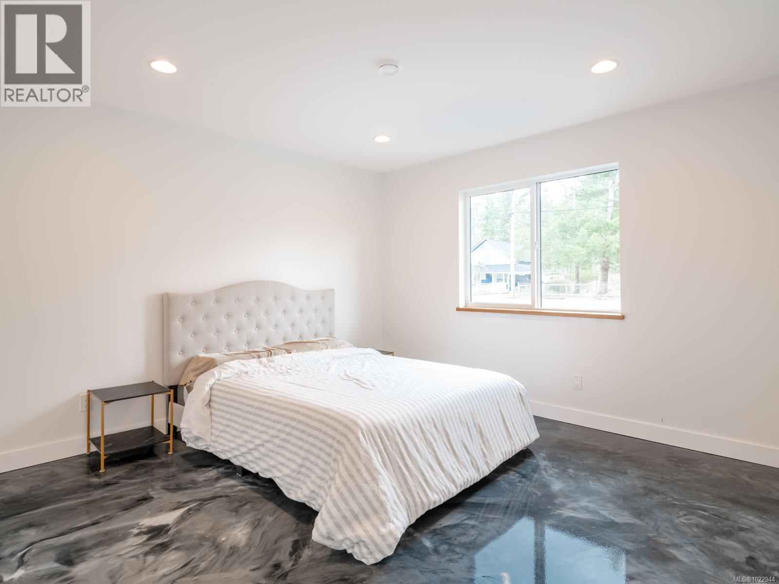 6415 Walker Rd, Port Alberni