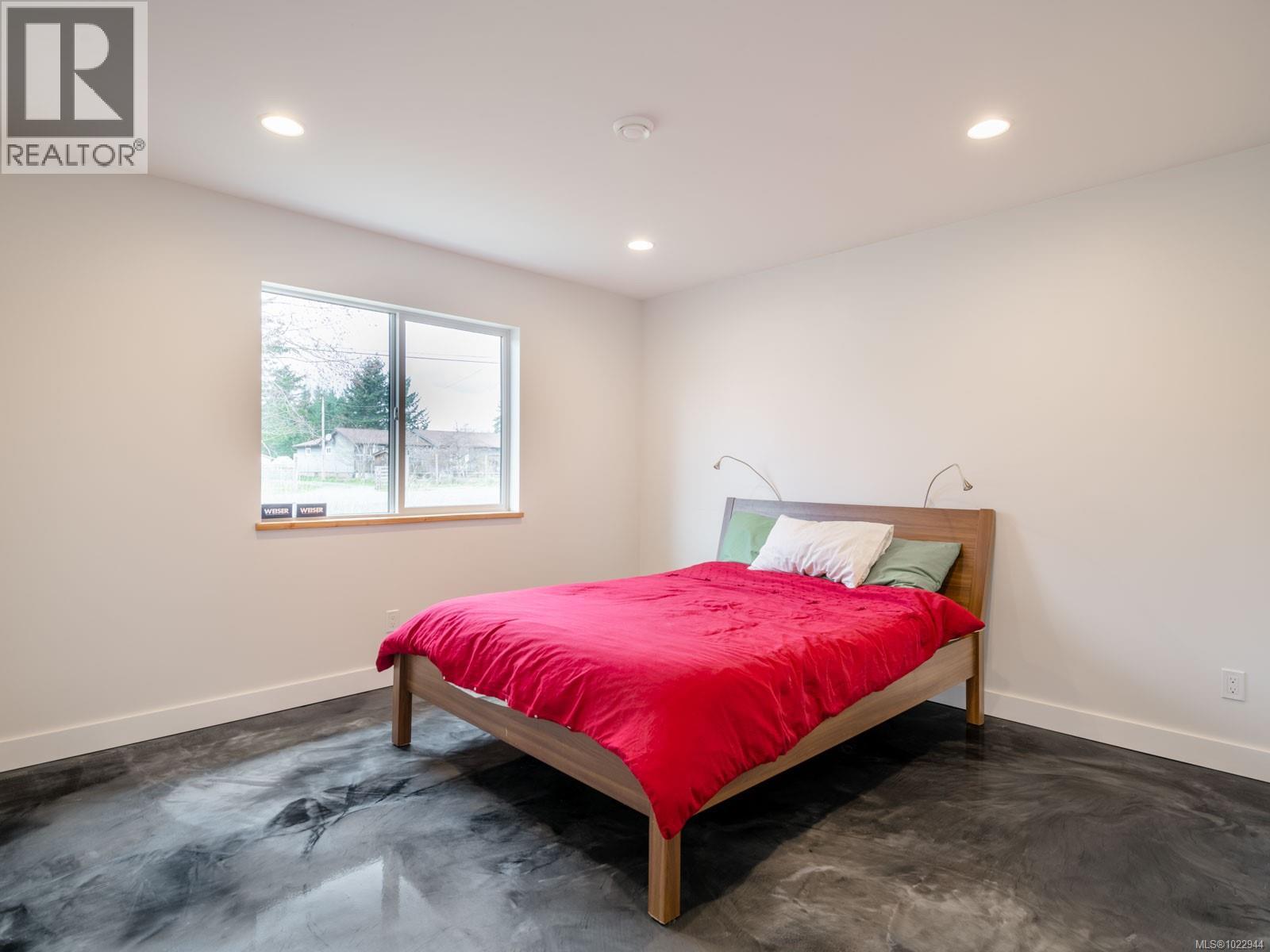 6415 Walker Rd, Port Alberni