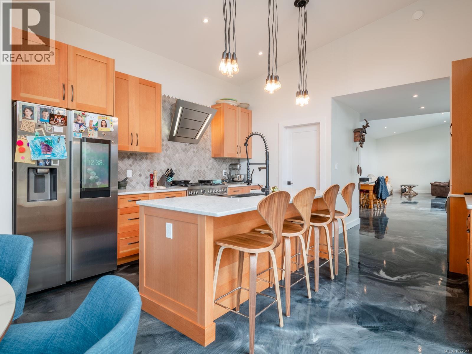 6415 Walker Rd, Port Alberni