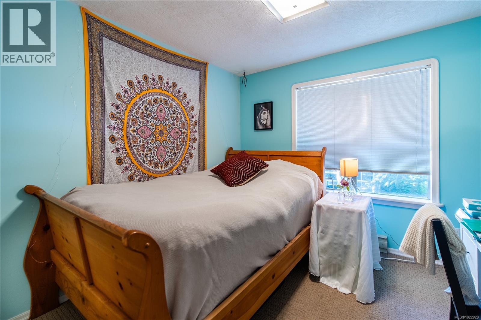 304 832 Fisgard St, Victoria