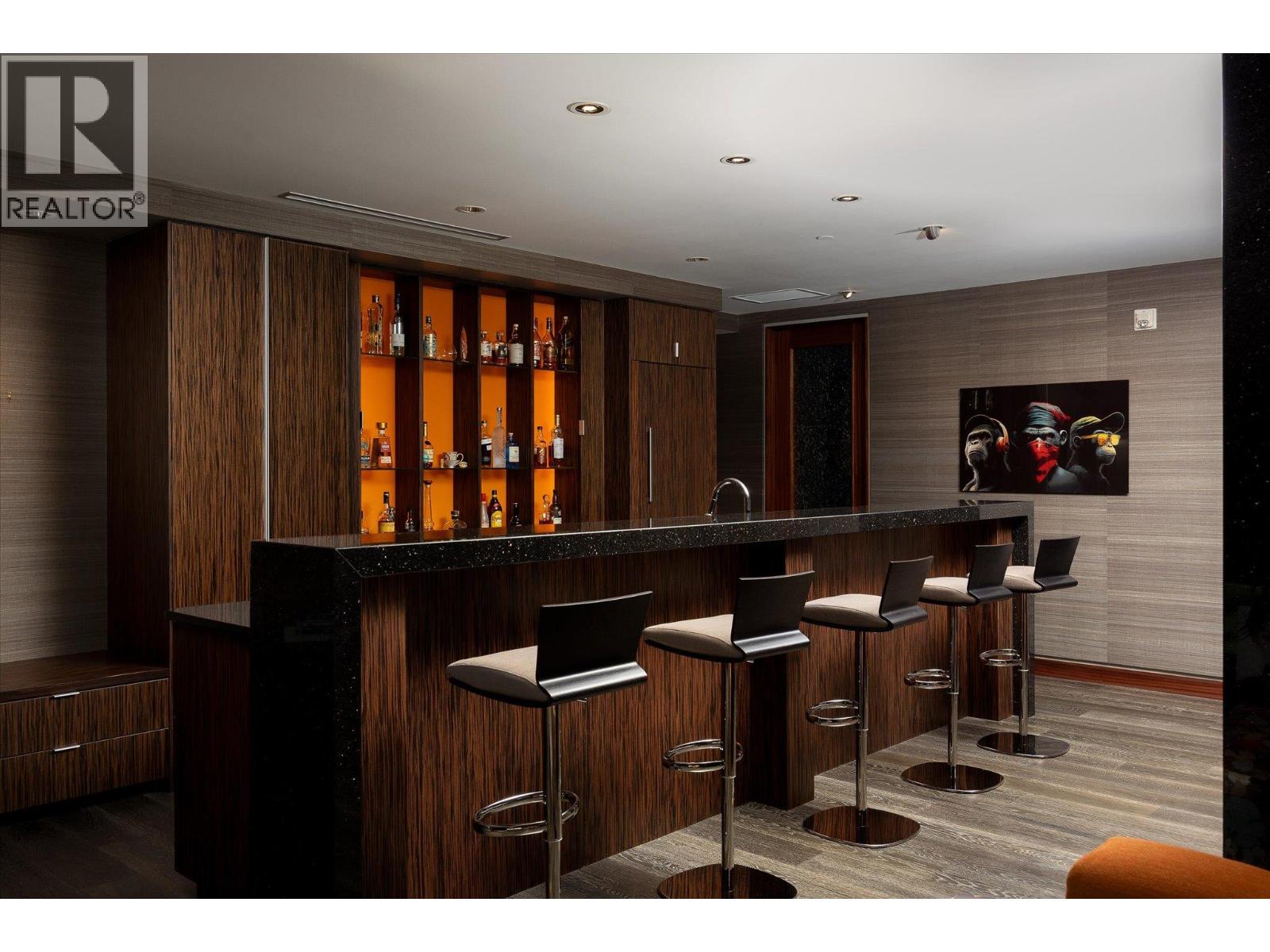 19 180 Sheerwater Court, Kelowna