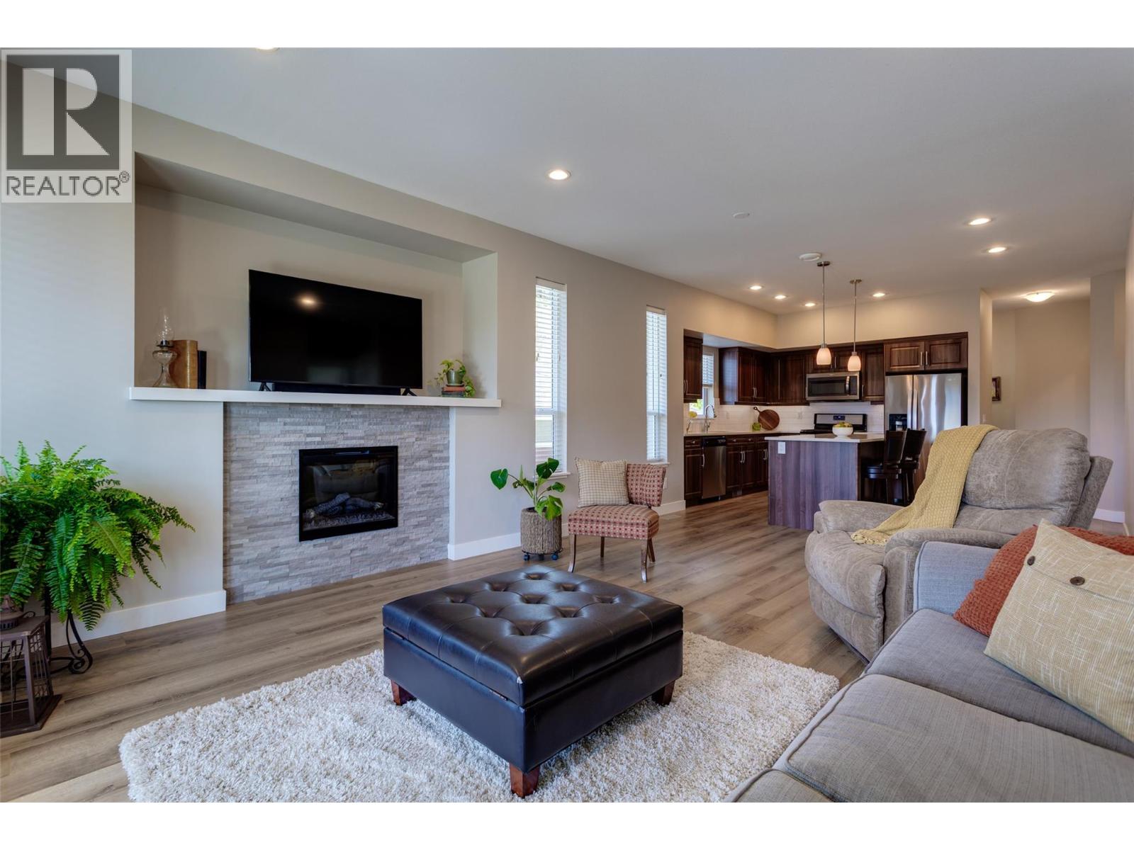 #3 2490 Tuscany Drive - 11