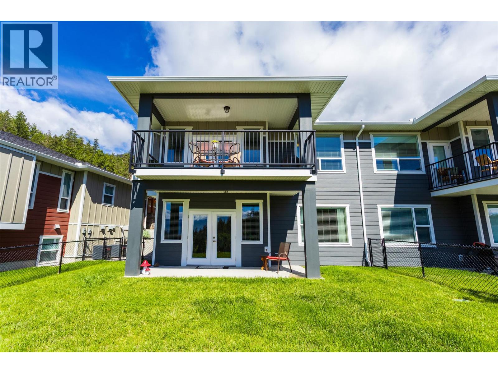 3 2490 Tuscany Drive, West Kelowna
