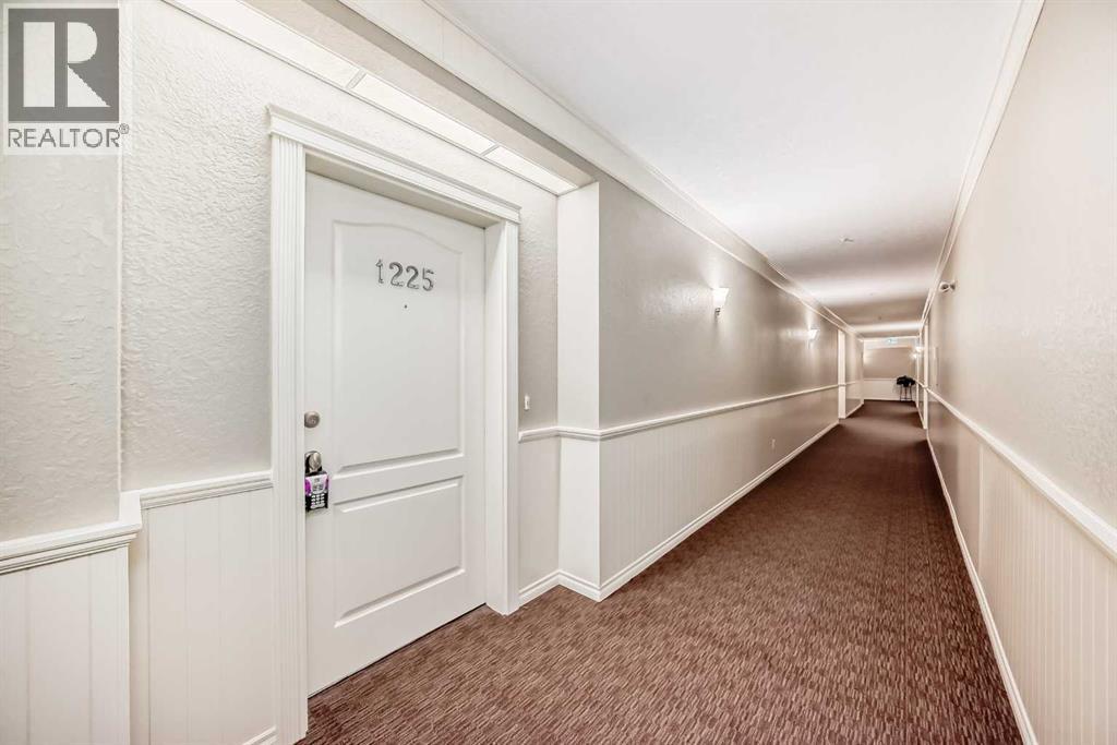 Single Family House for Sale in   Country Village Road NE Country Hills Village Calgary 