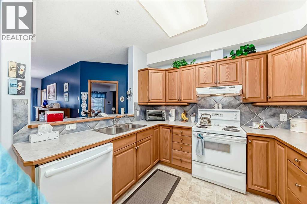 Single Family House for Sale in   Country Village Road NE Country Hills Village Calgary 