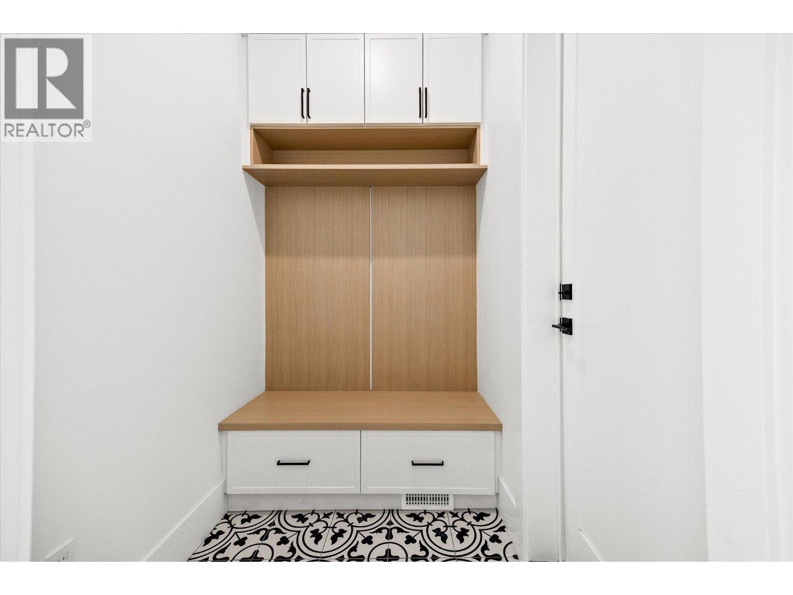  8916 Tavistock Road, Vernon