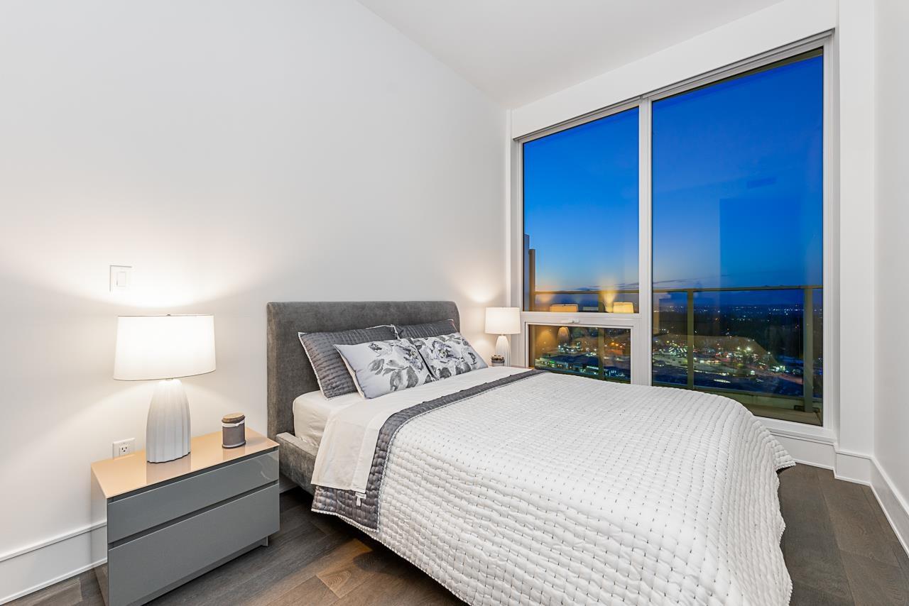 PH 2 1501 FOSTER STREET, White Rock