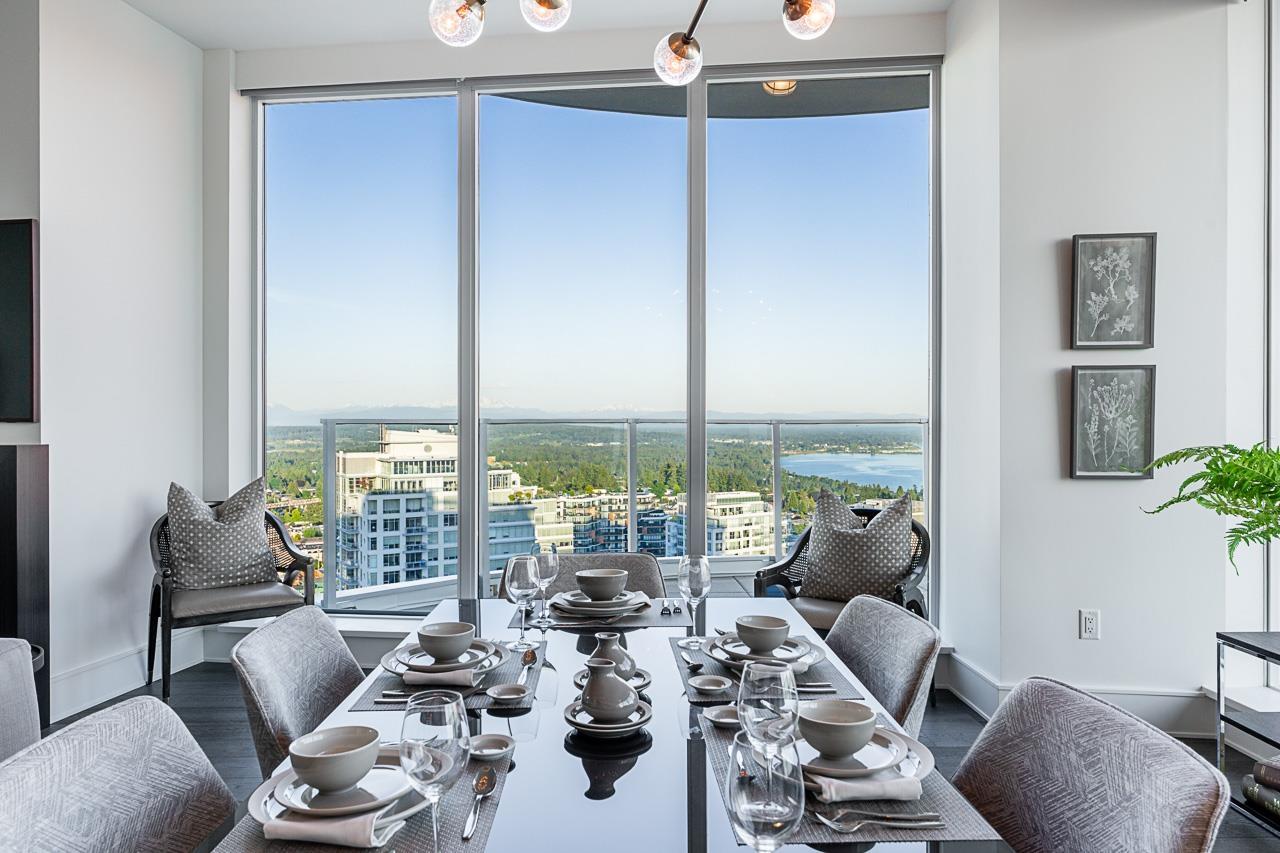 PH 2 1501 FOSTER STREET, White Rock