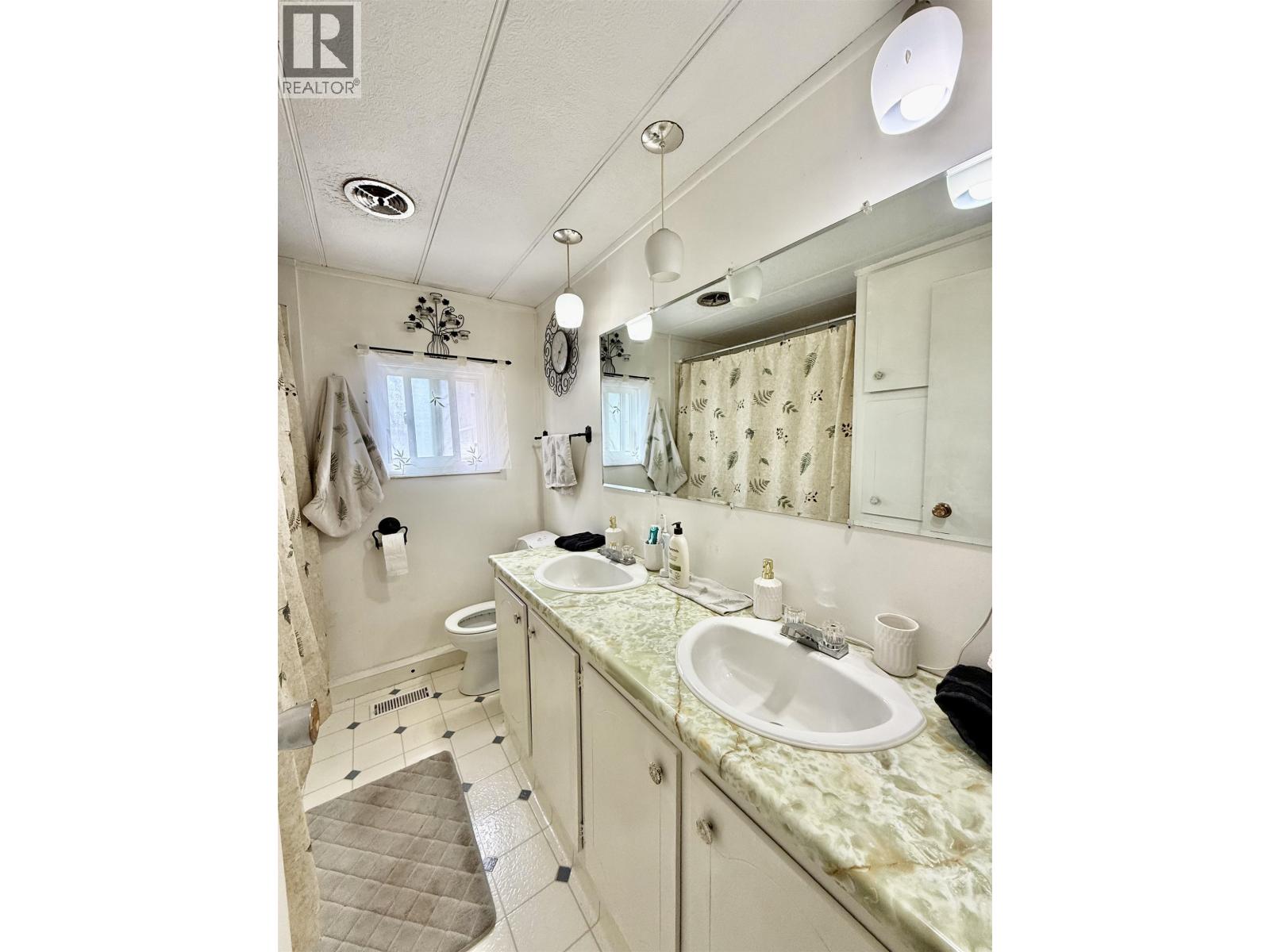 1790 BUCK FLATS Road, Houston