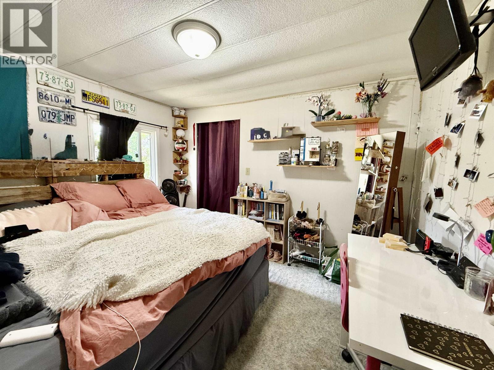 1790 BUCK FLATS Road, Houston